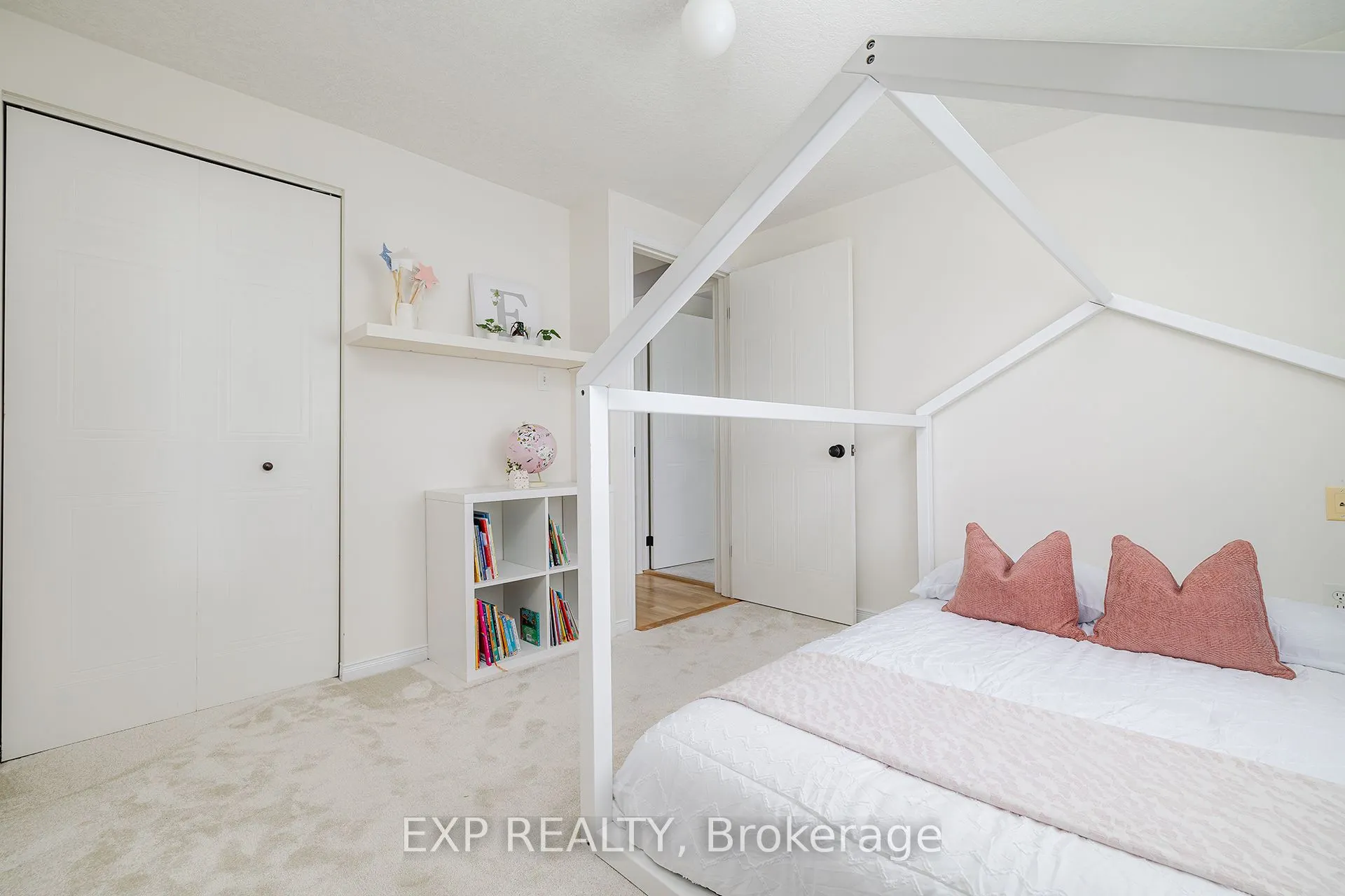 508 Brookmill Crescent