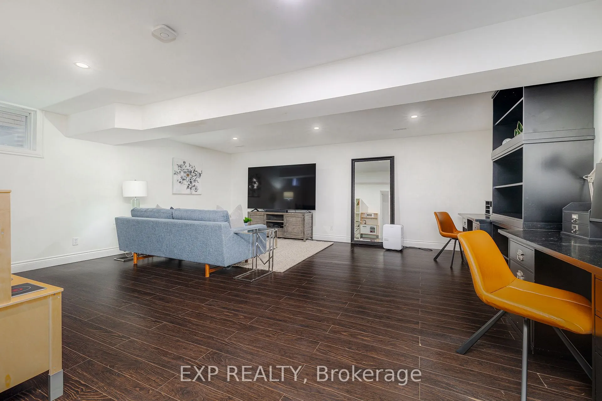 508 Brookmill Crescent
