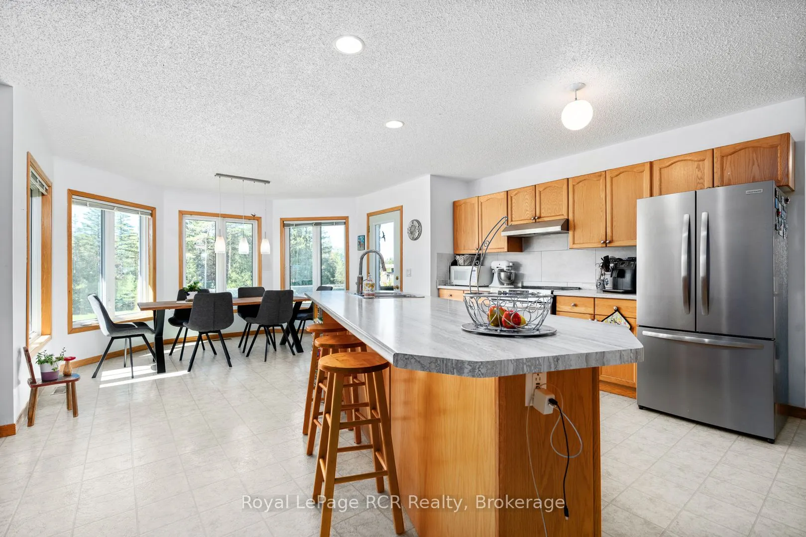 114228 Grey Road 3 Road