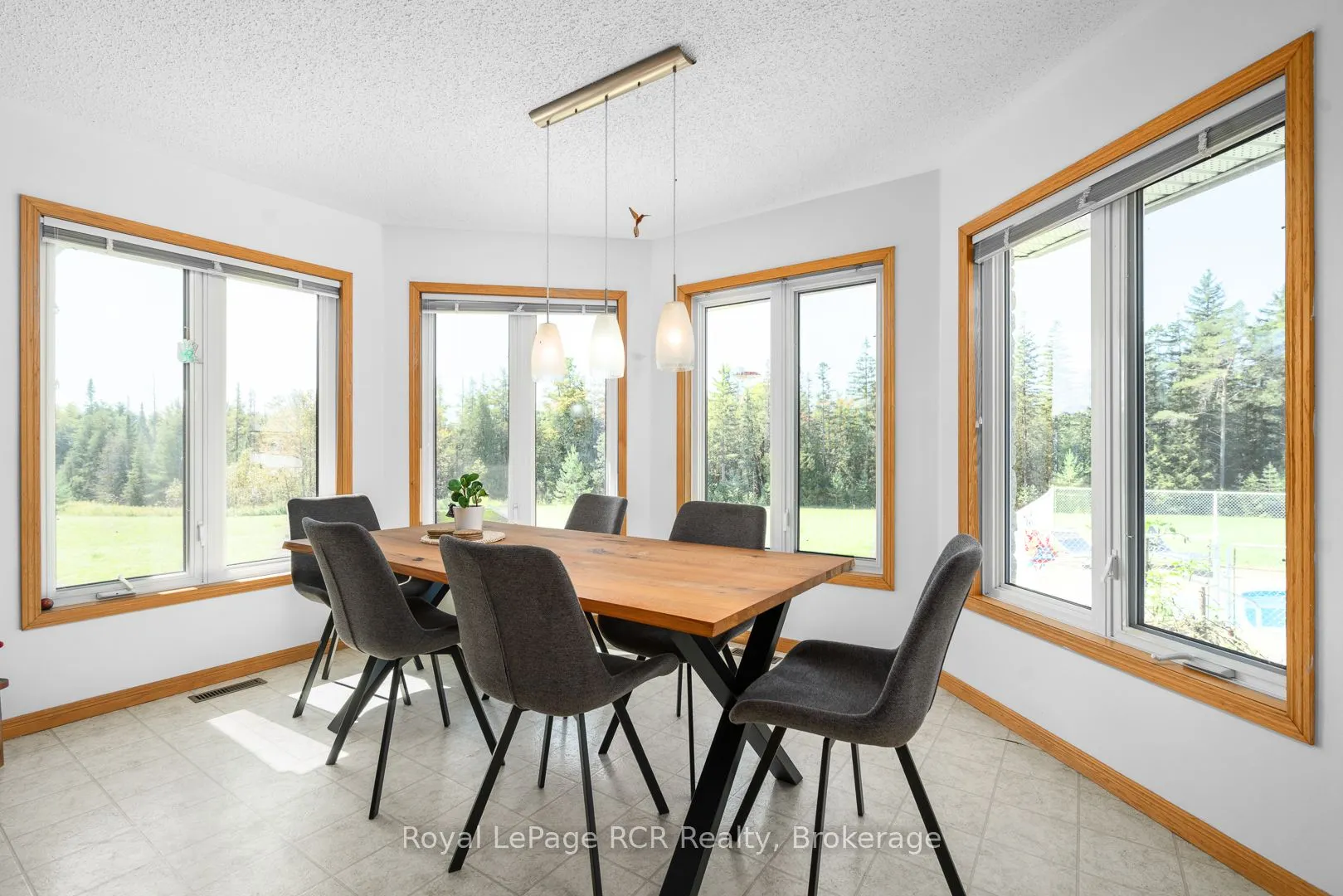 114228 Grey Road 3 Road