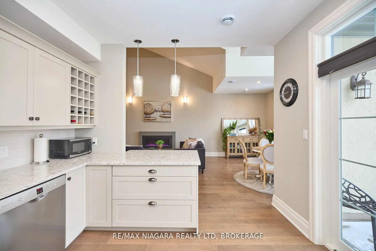 6 St. Andrews Lane S, #6