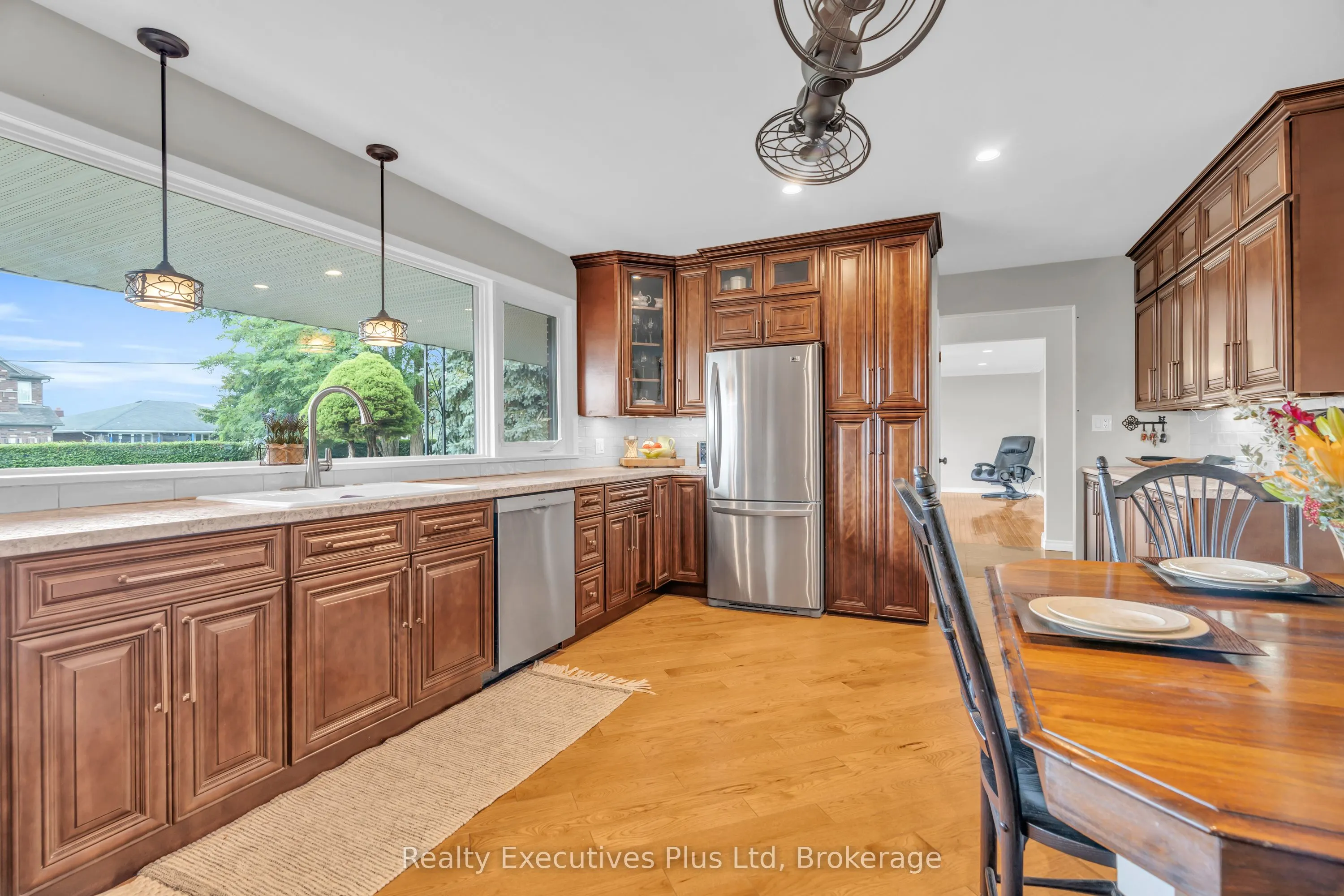 135 Cityview Drive