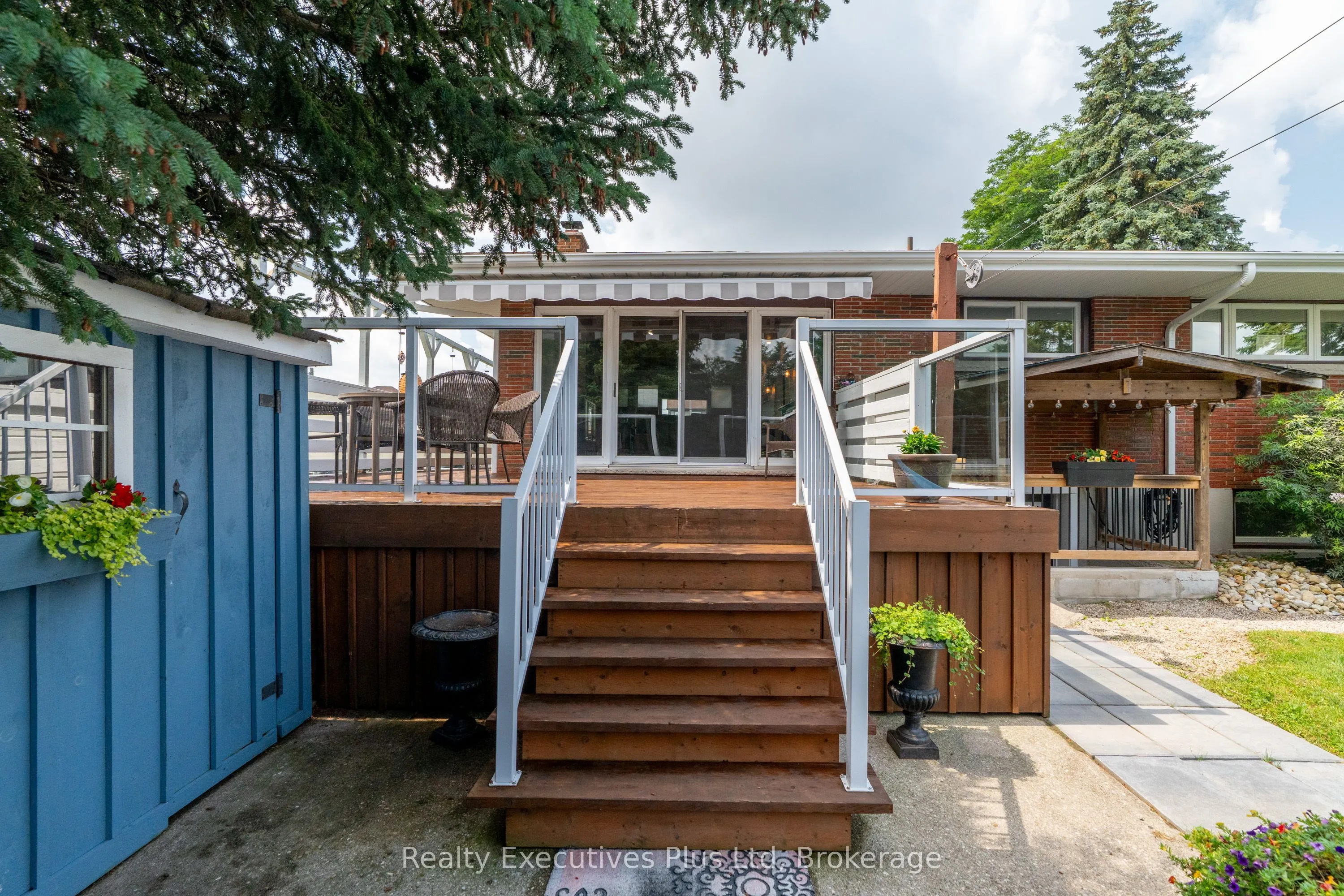 135 Cityview Drive