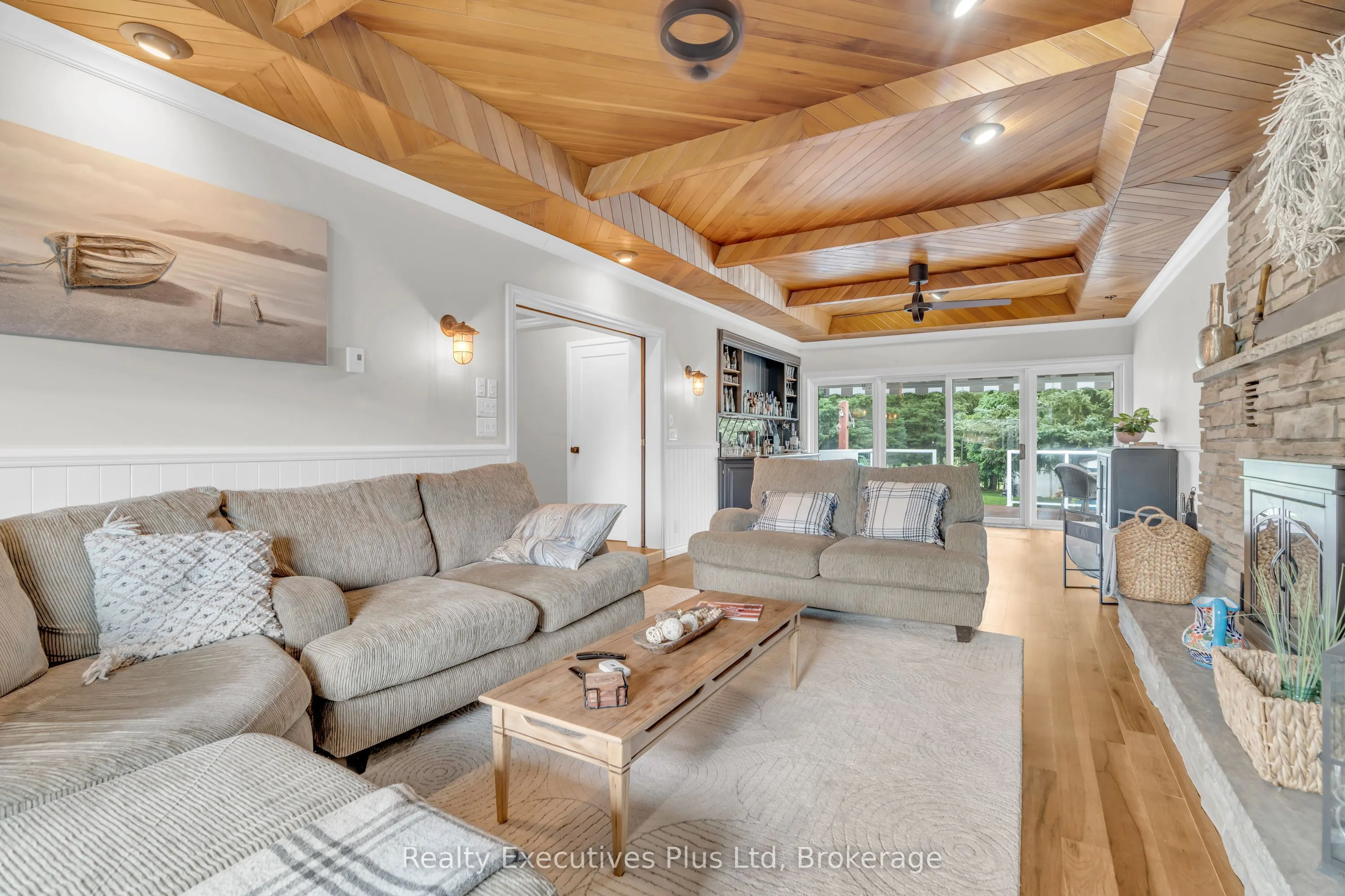 135 Cityview Drive