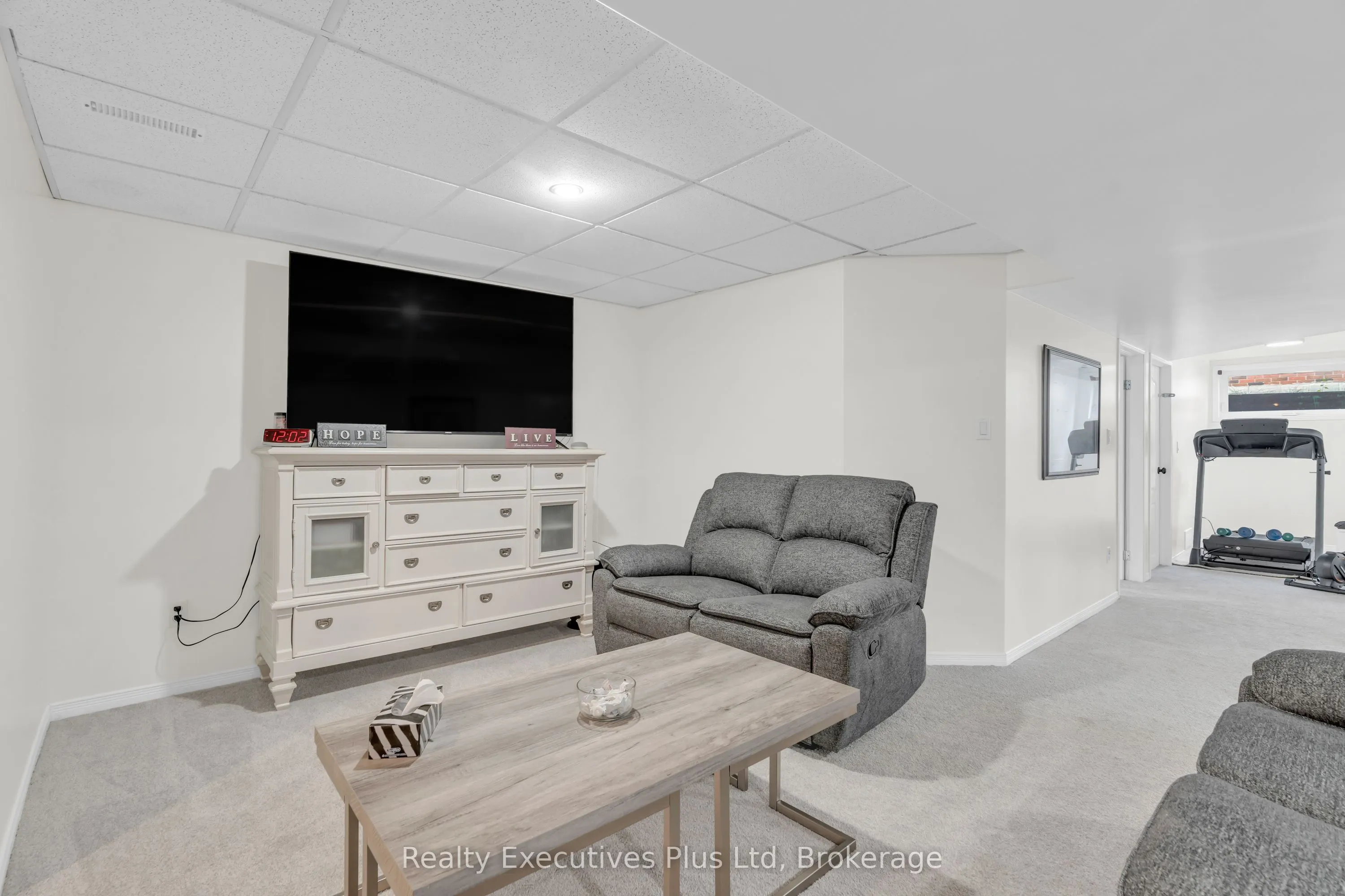 135 Cityview Drive