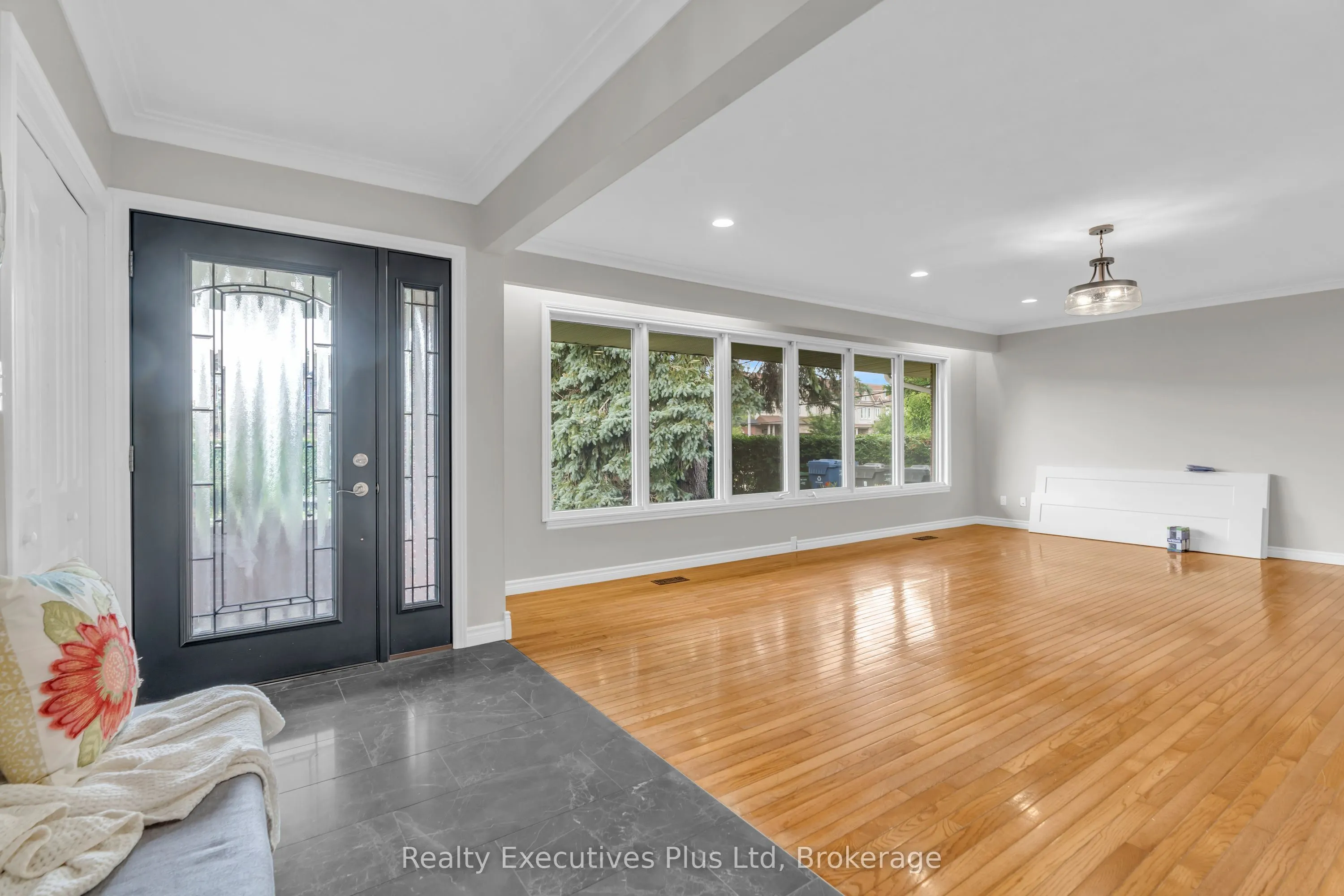135 Cityview Drive