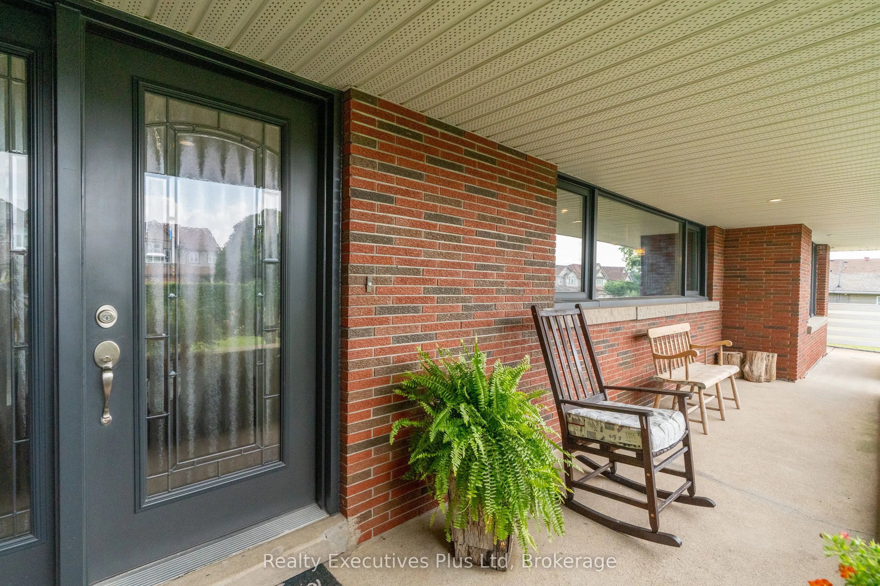 135 Cityview Drive