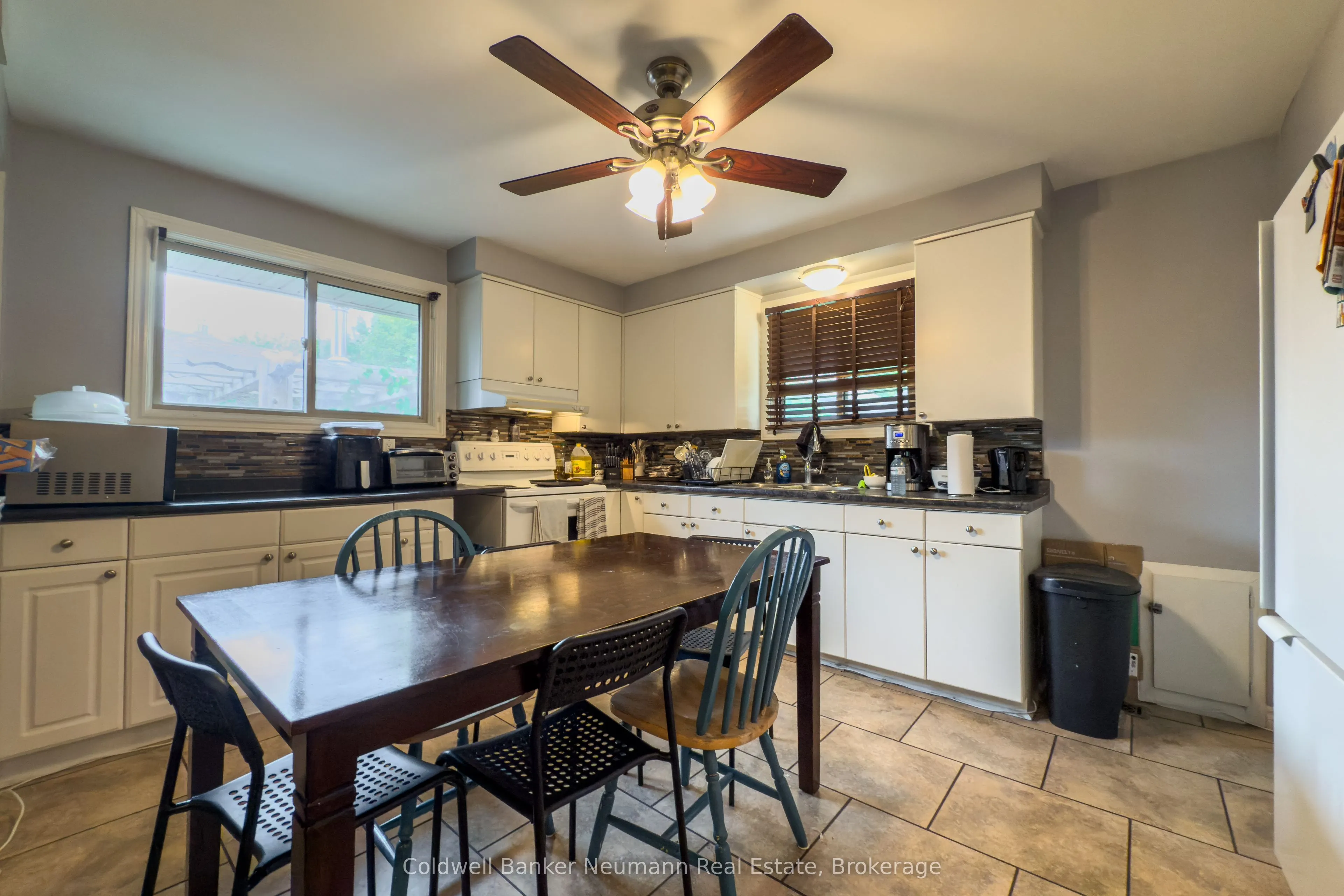 27 Julia Drive, #Upper