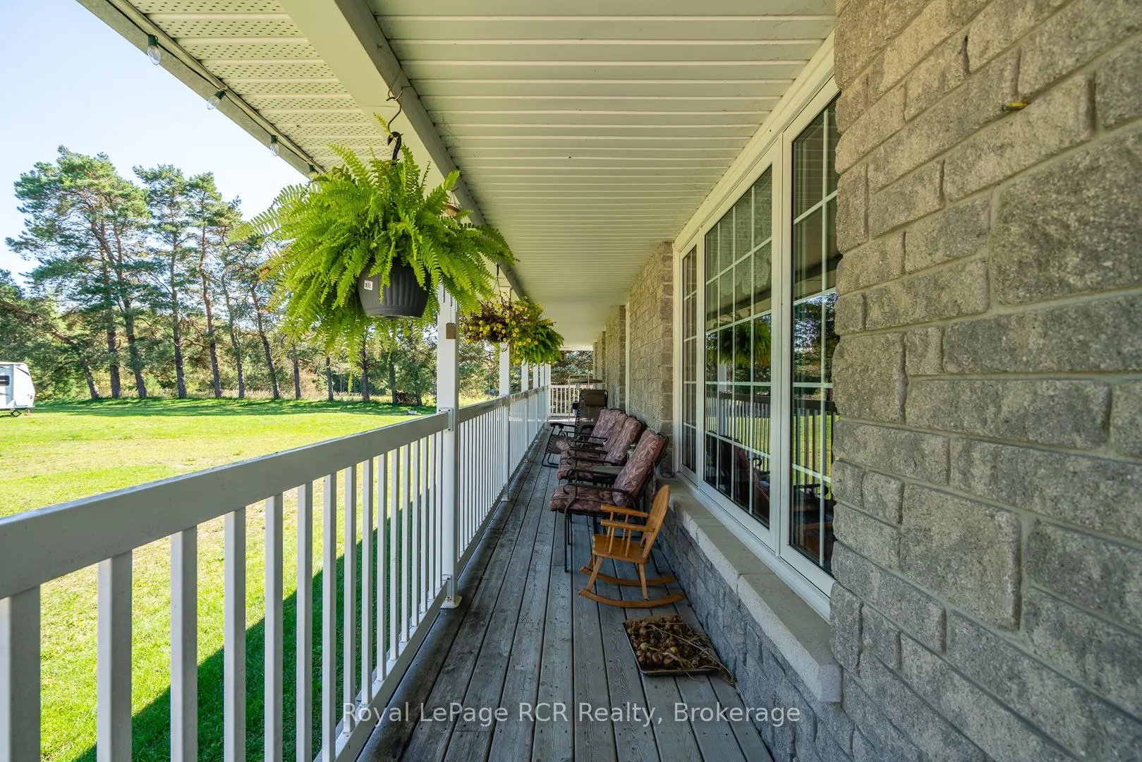 114228 Grey Road 3 Road
