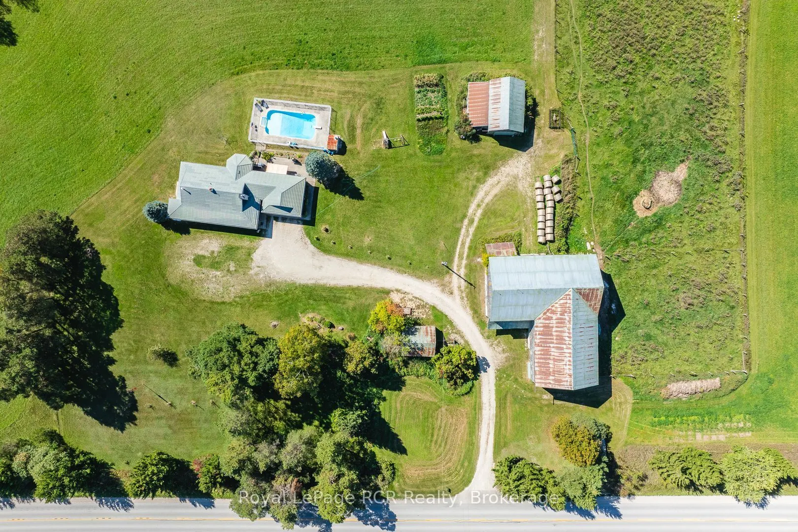 114228 Grey Road 3 Road