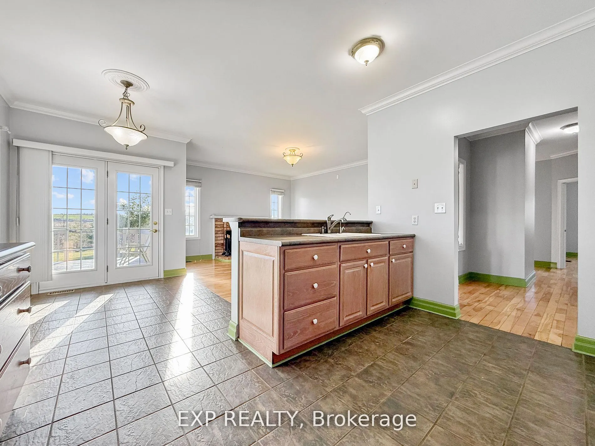 296 Montgomery Road