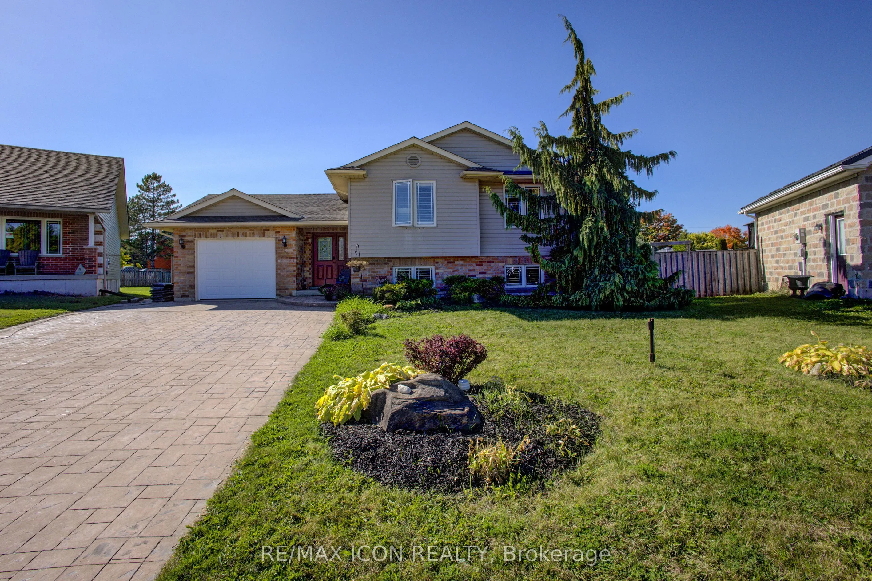 105 Connery Road