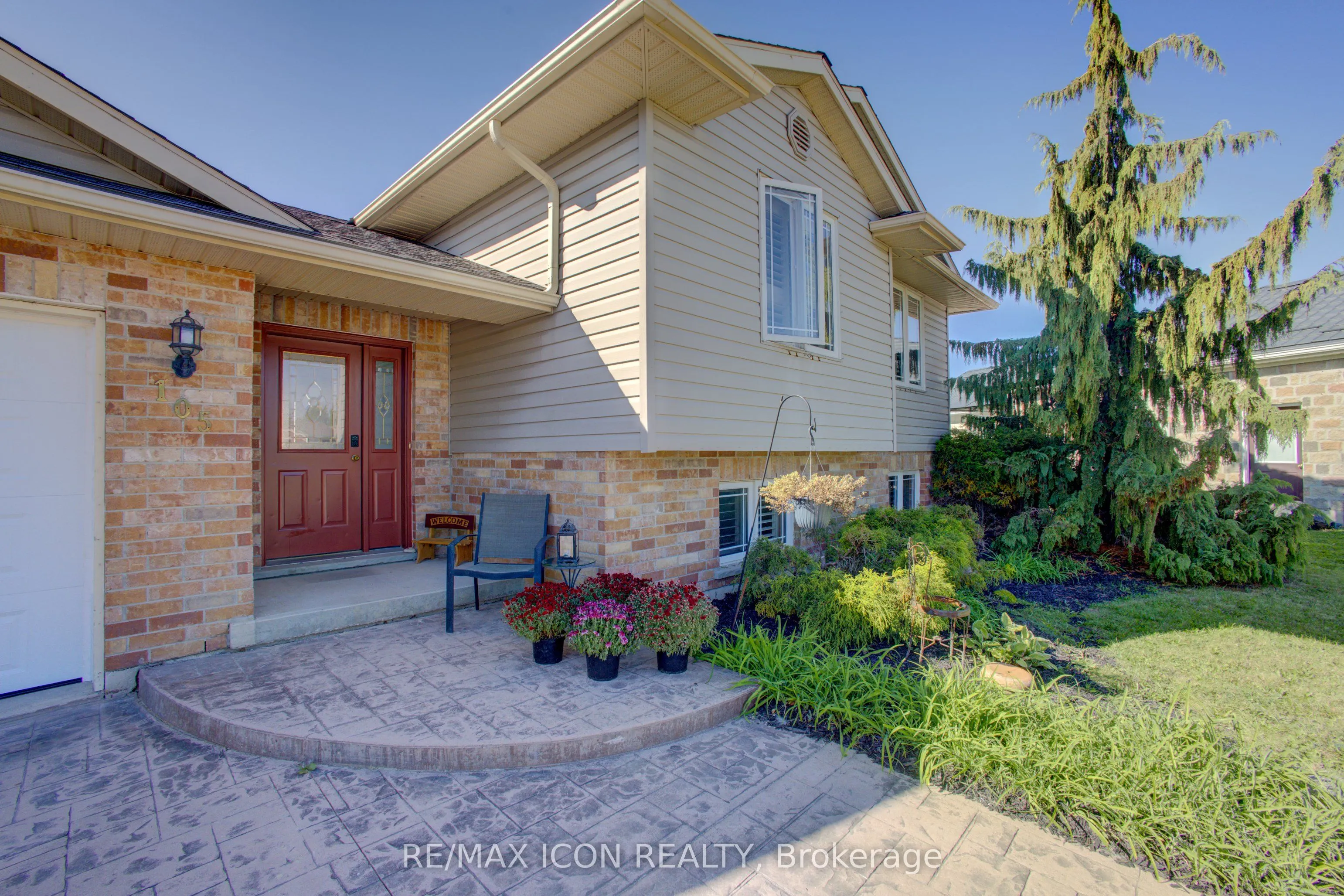 105 Connery Road