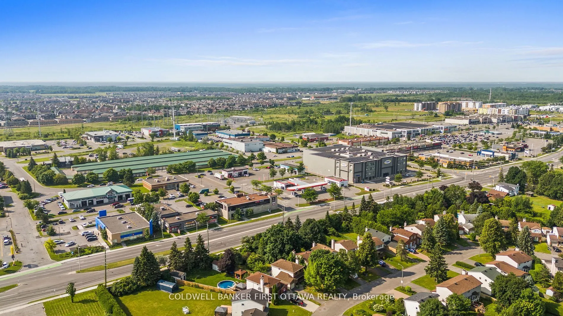 1883 DES PRAIRIES Avenue