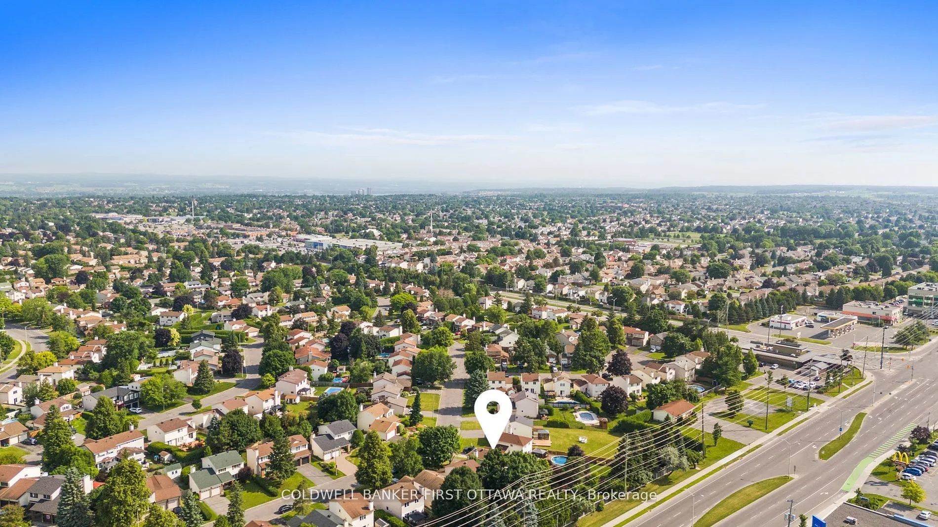 1883 DES PRAIRIES Avenue