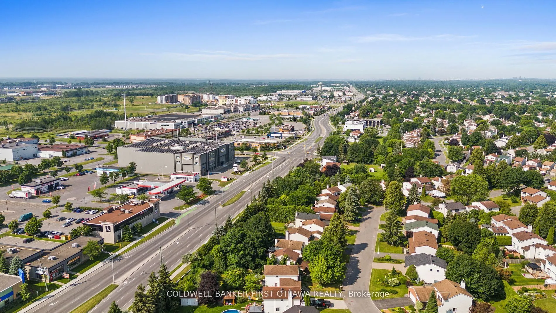 1883 DES PRAIRIES Avenue