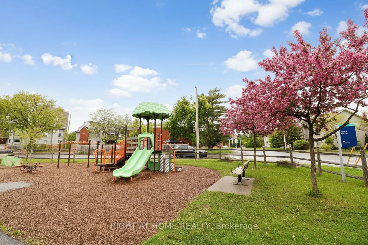 311 Presland Road, #A