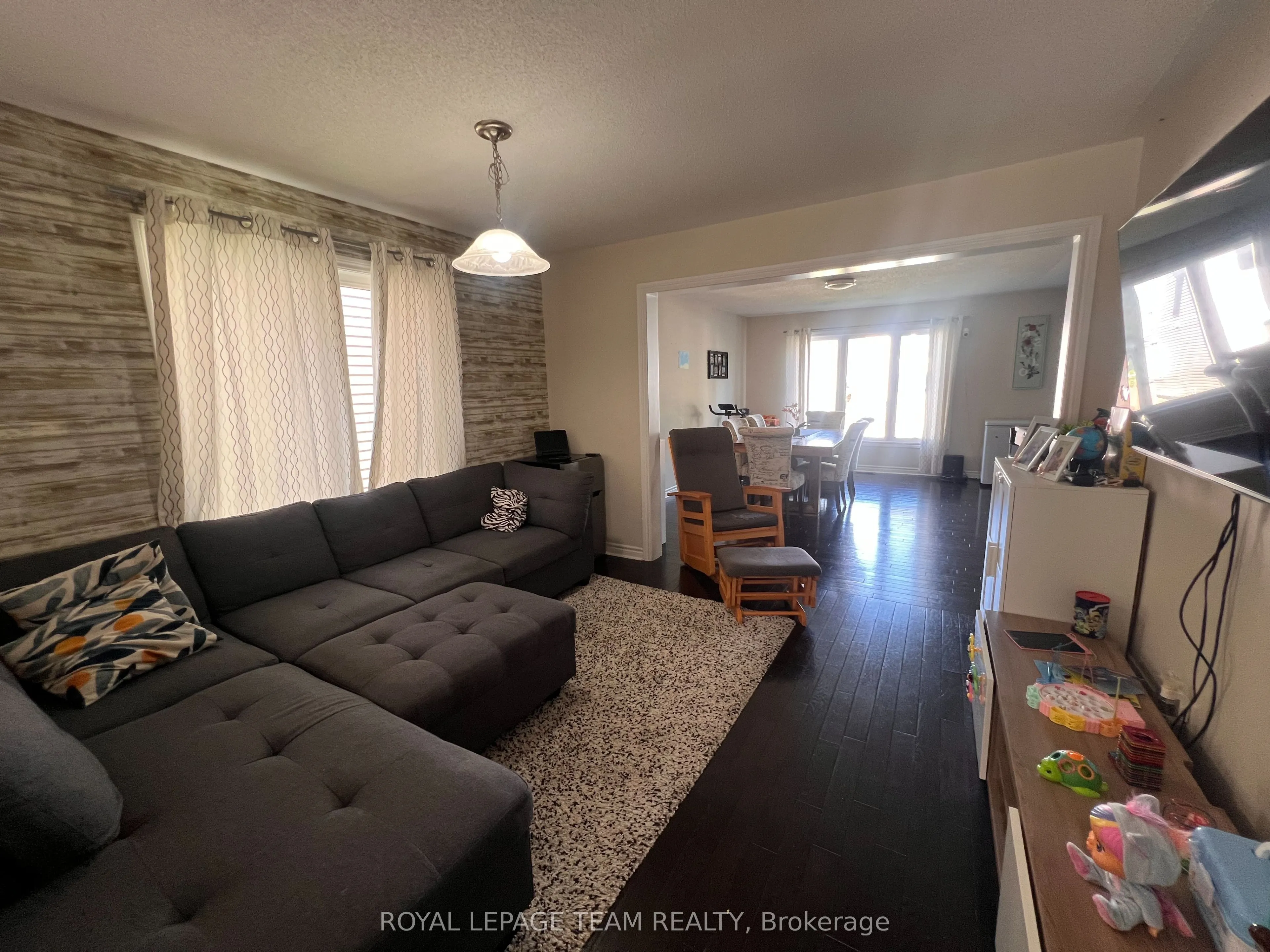 907 MESSOR Crescent