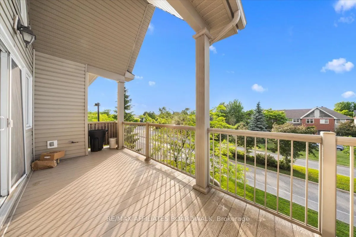 241 Crestway Crescent Drive, #I