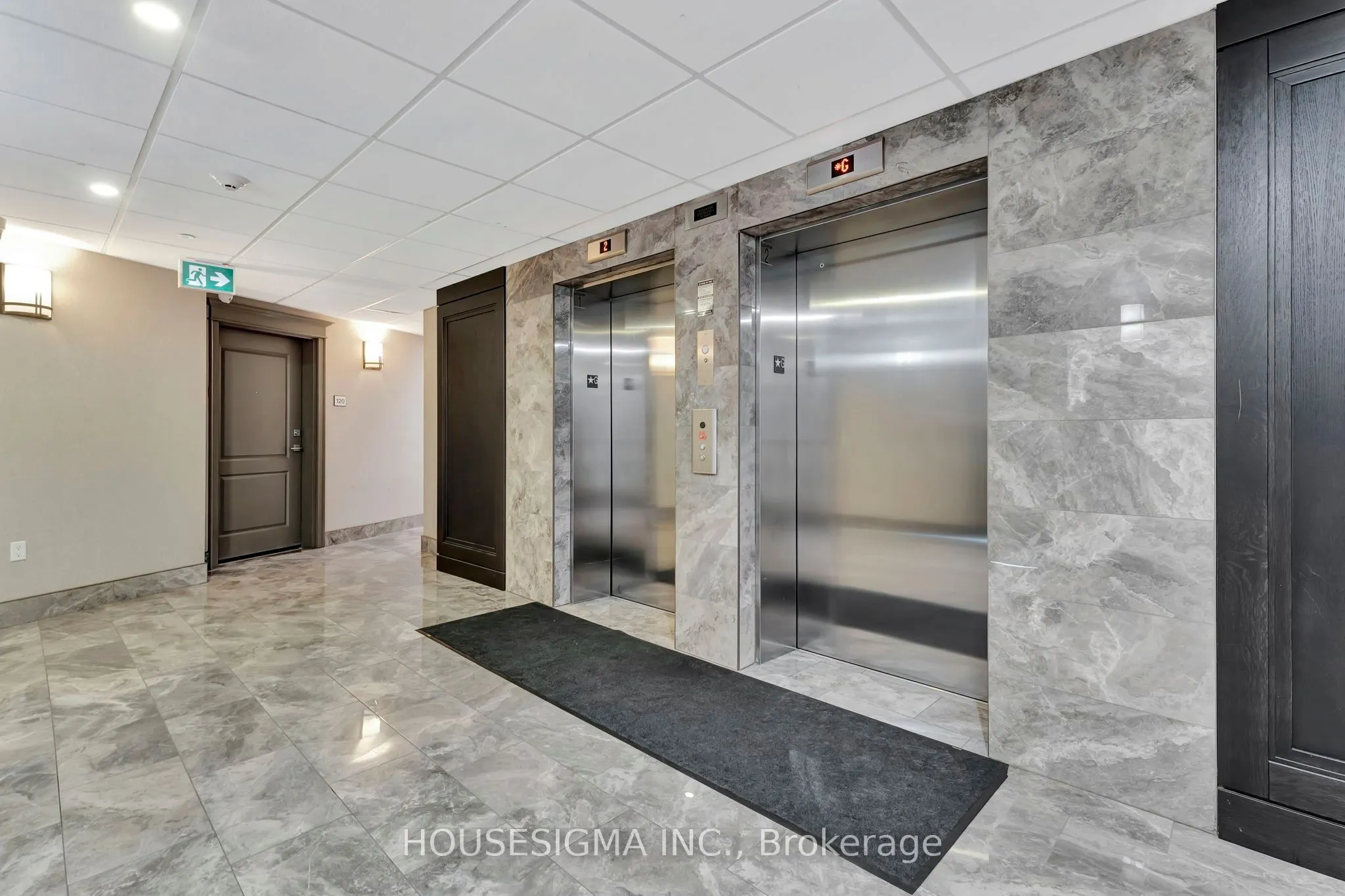 125 Shoreview Place, #322