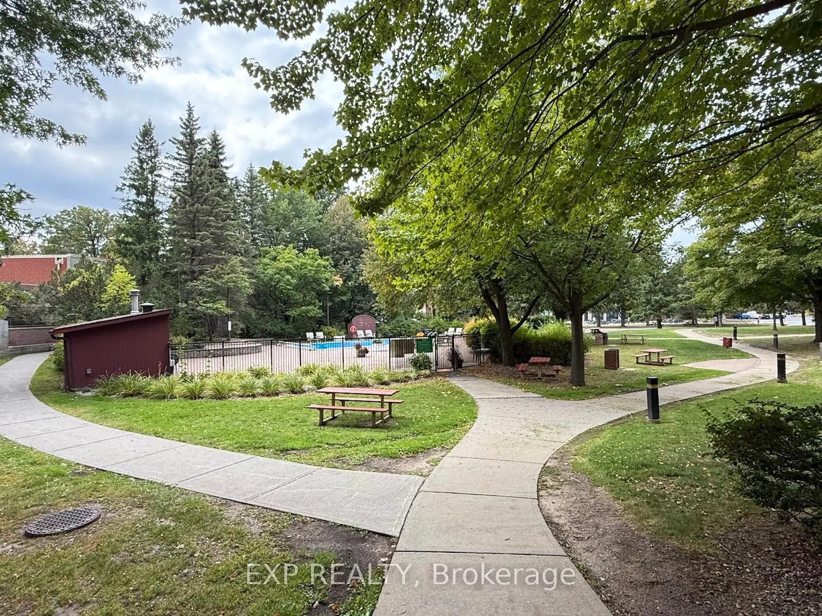 960 Teron Road, #702