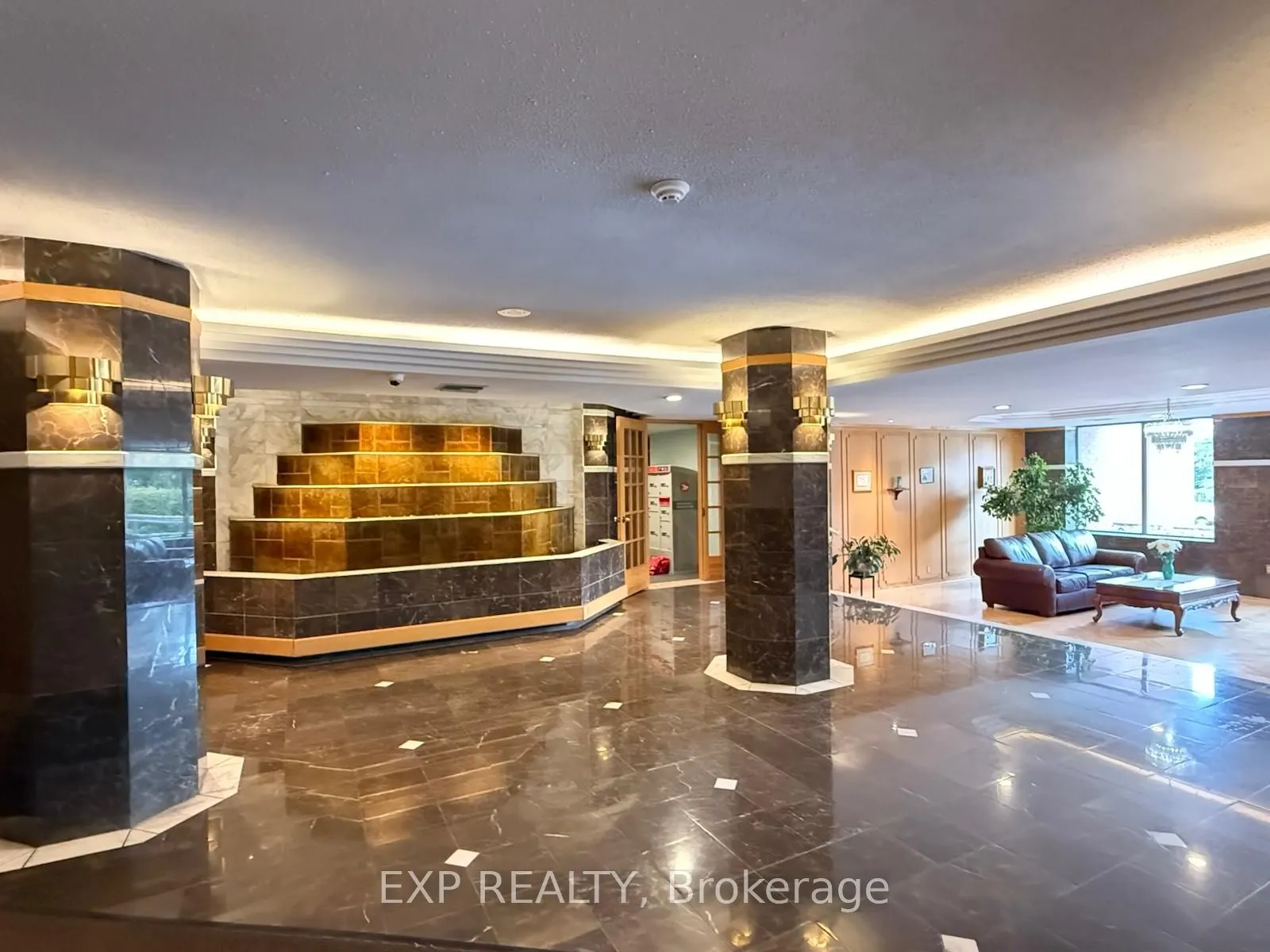 960 Teron Road, #702