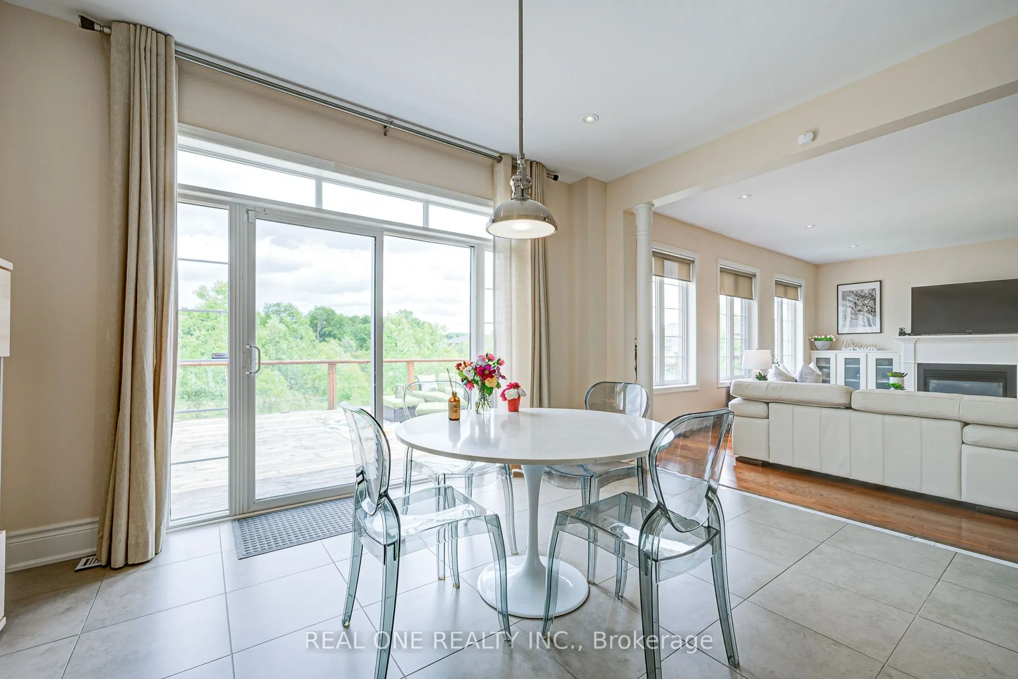 112 Sutherland Crescent