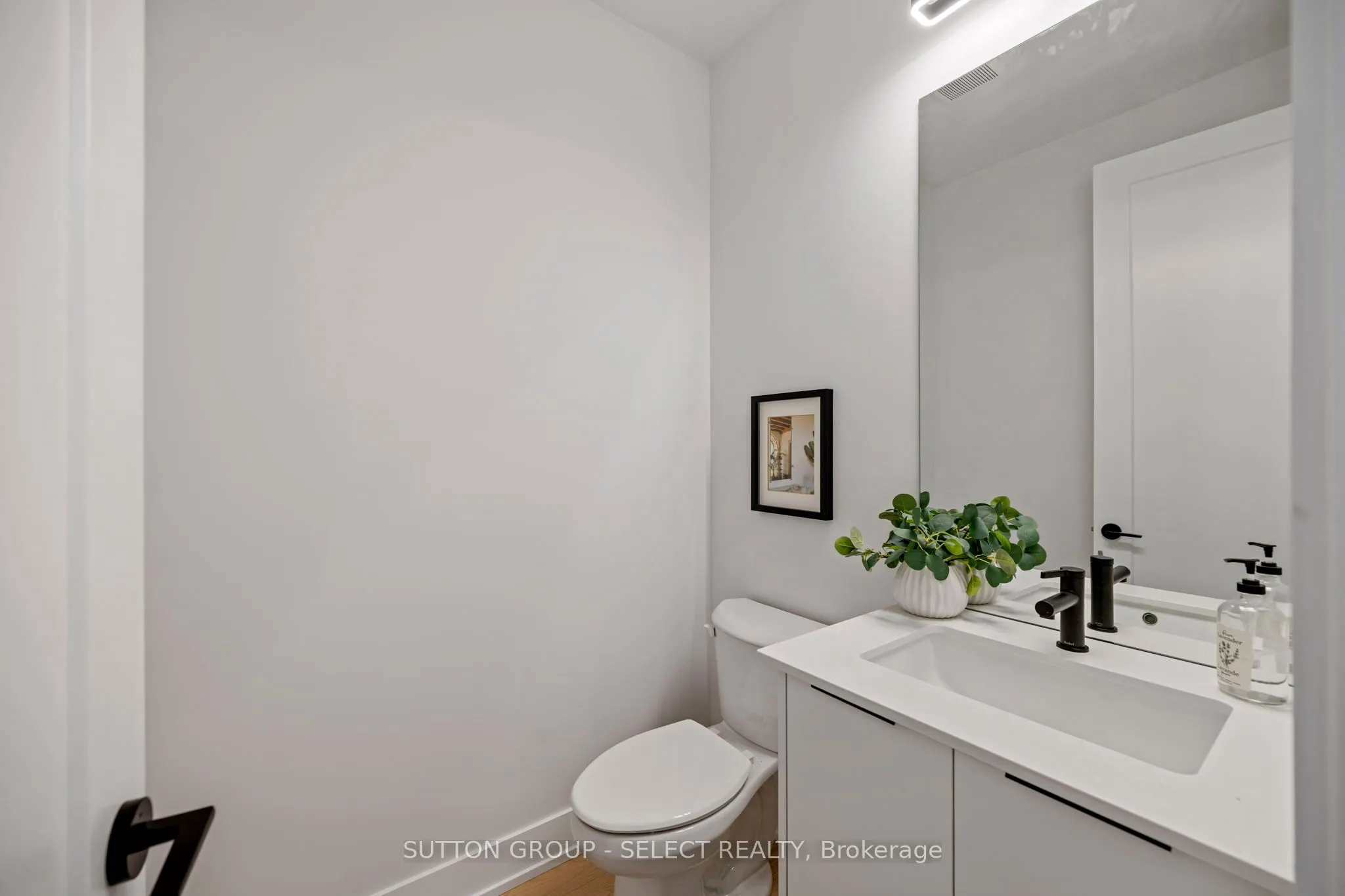 1175 Riverbend Road, #32