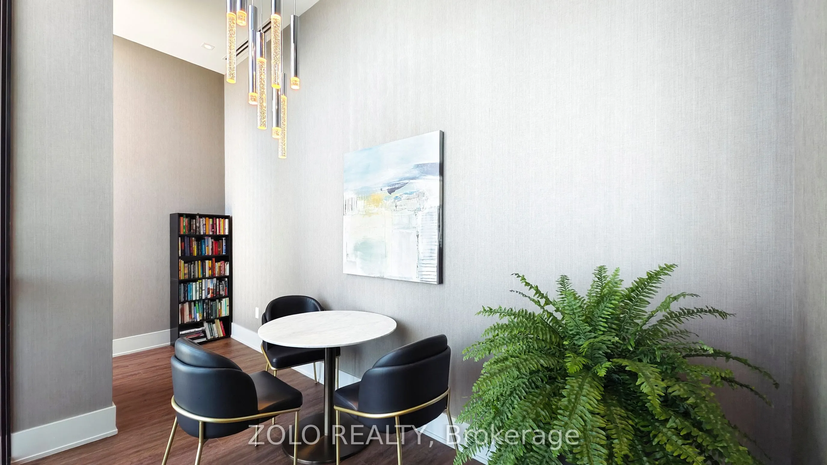 385 Winston Road N, #607