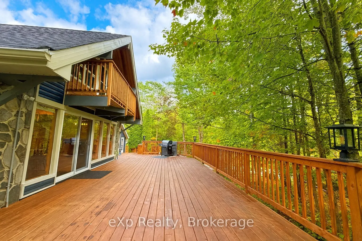 1382 Muskoka Rd 169 N