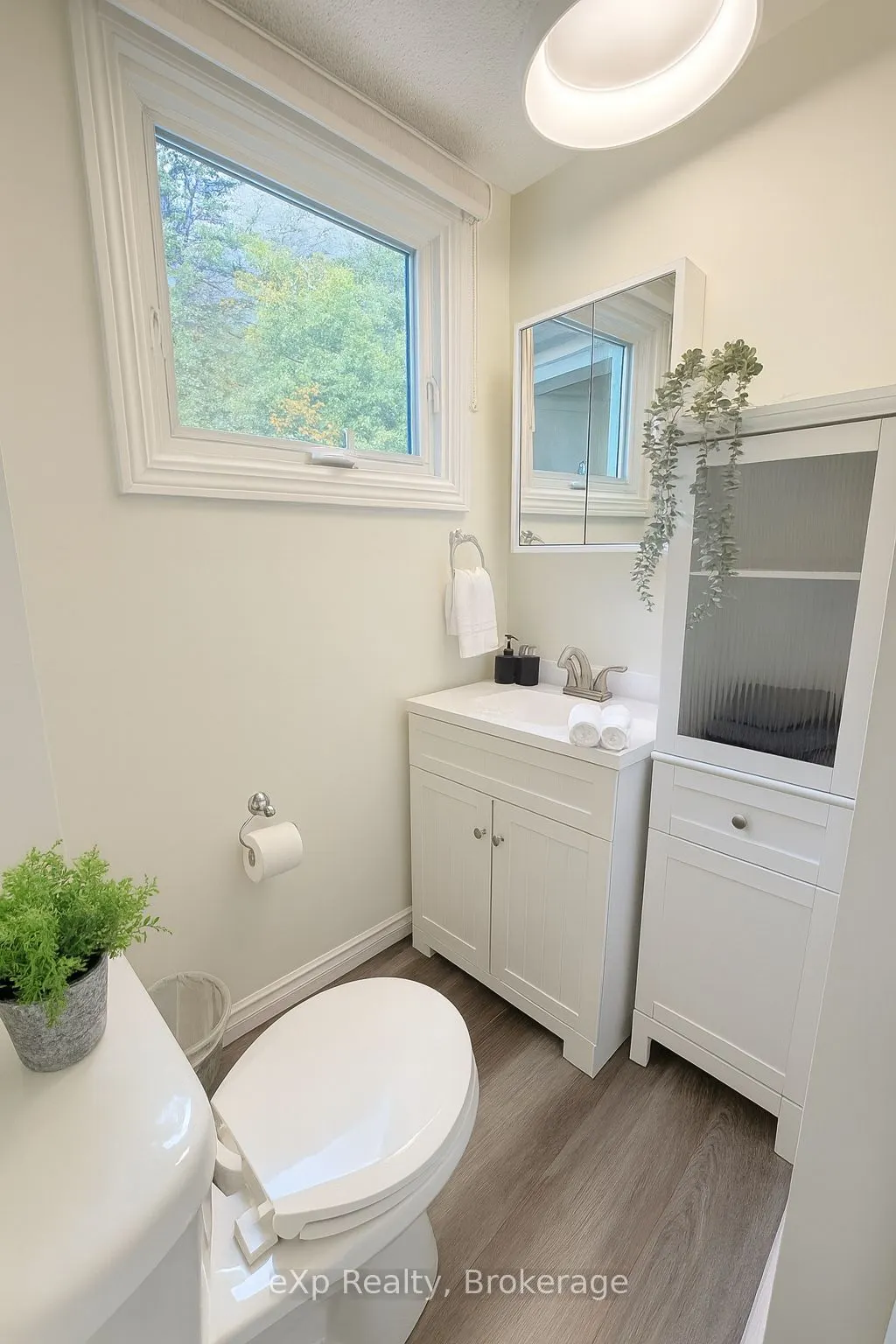 1382 Muskoka Rd 169 N