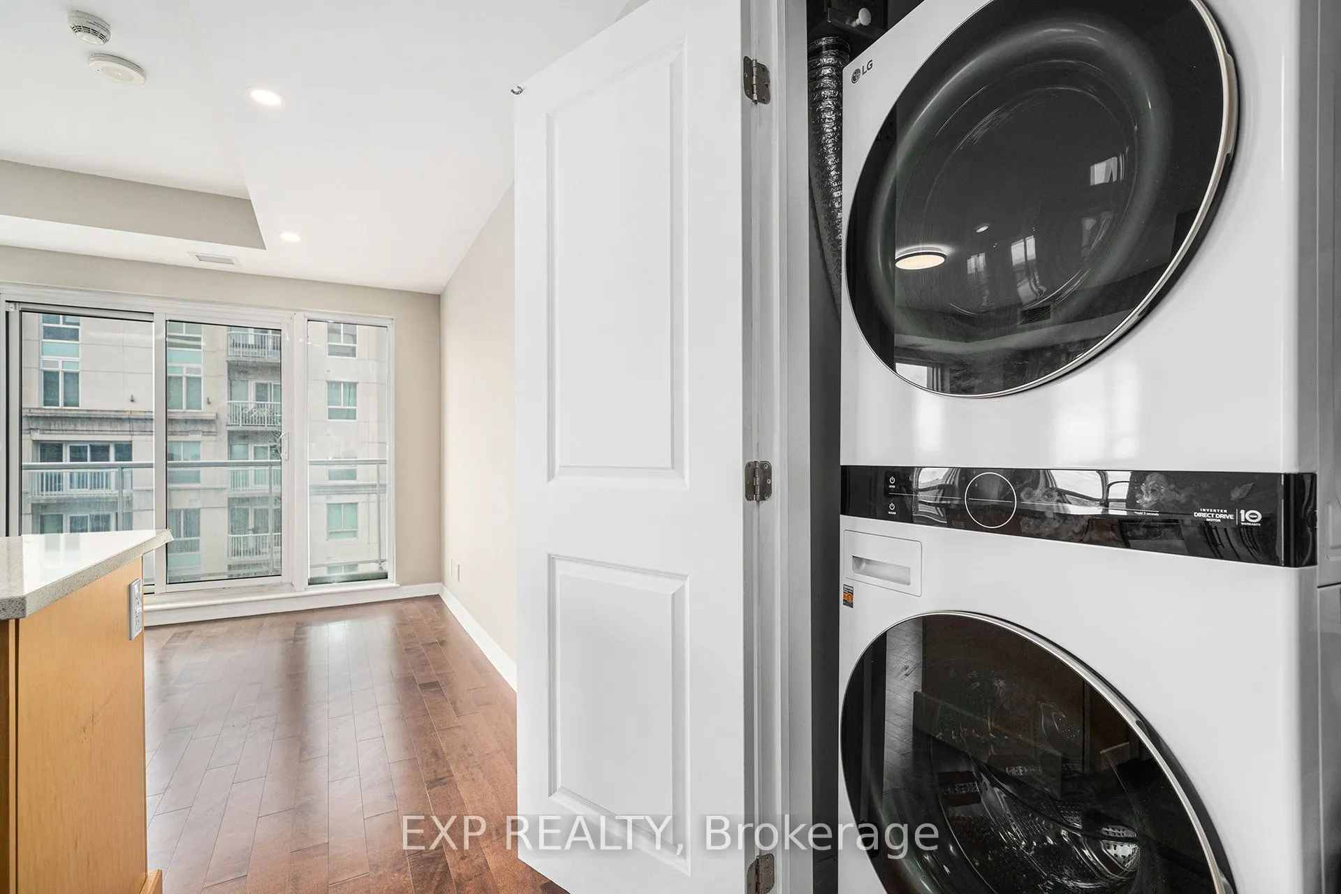 242 Rideau Street, #2509
