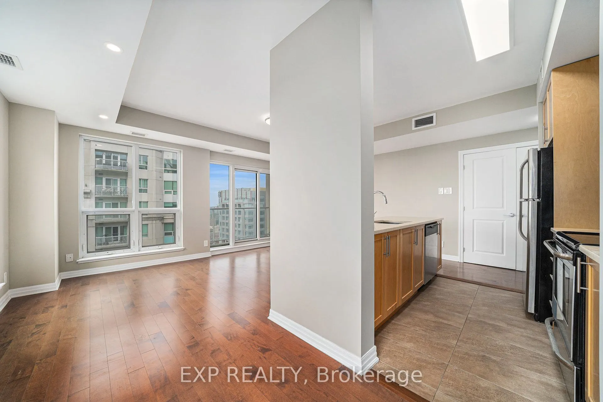 242 Rideau Street, #2509