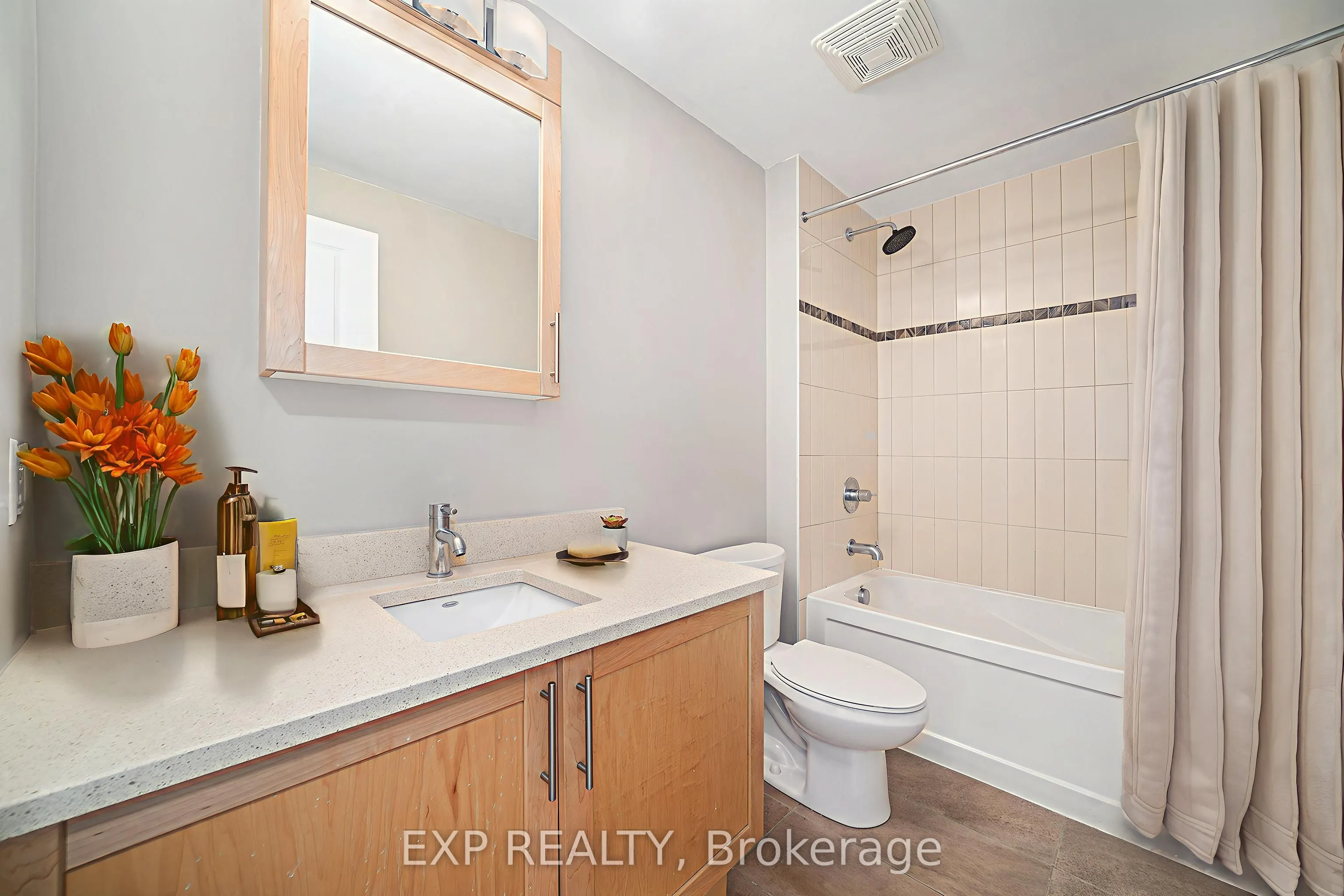 242 Rideau Street, #2509