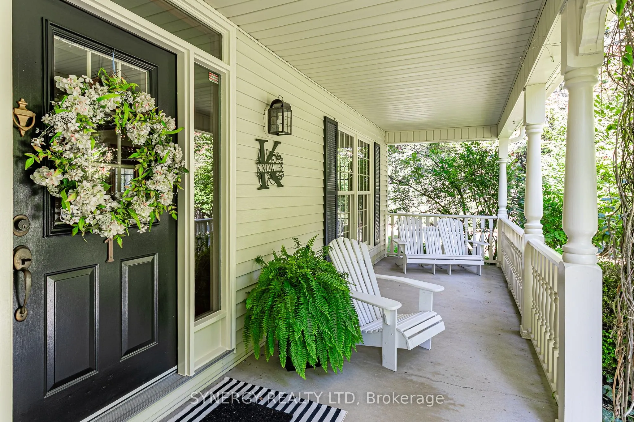 1 lansdowne park Crescent