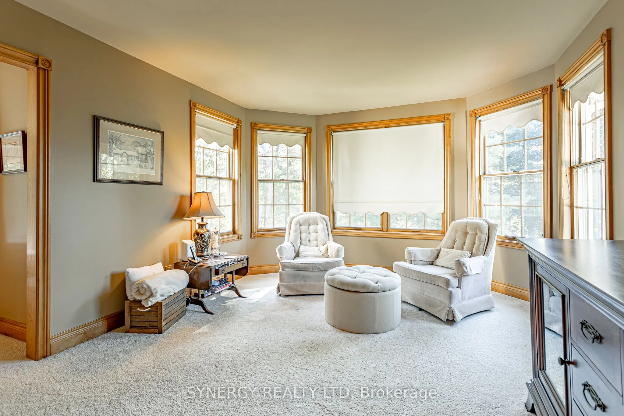 1 lansdowne park Crescent