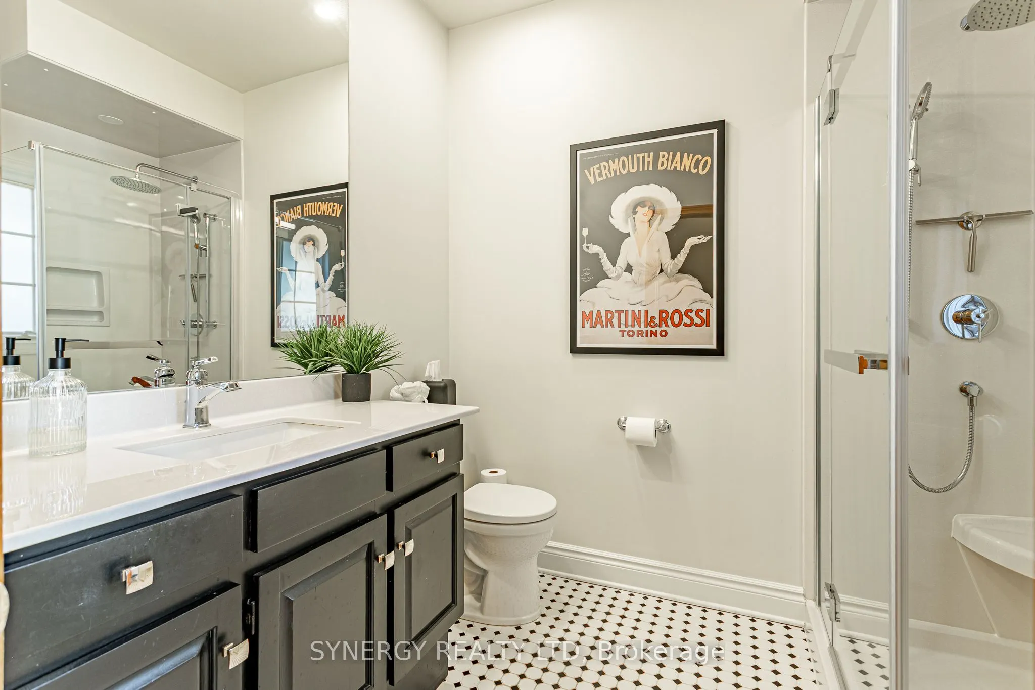 1 lansdowne park Crescent
