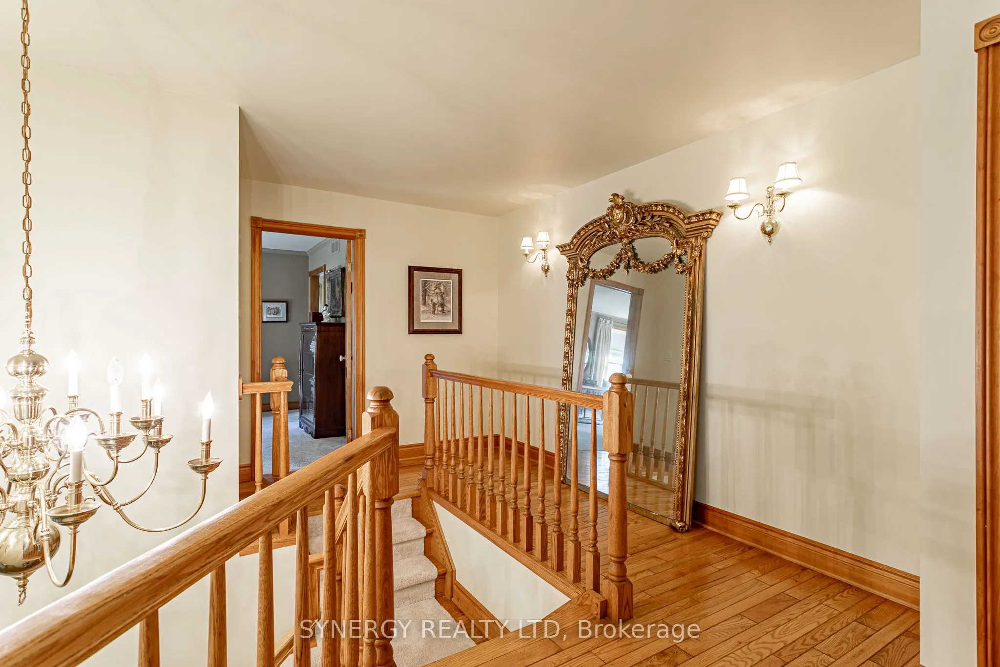 1 lansdowne park Crescent