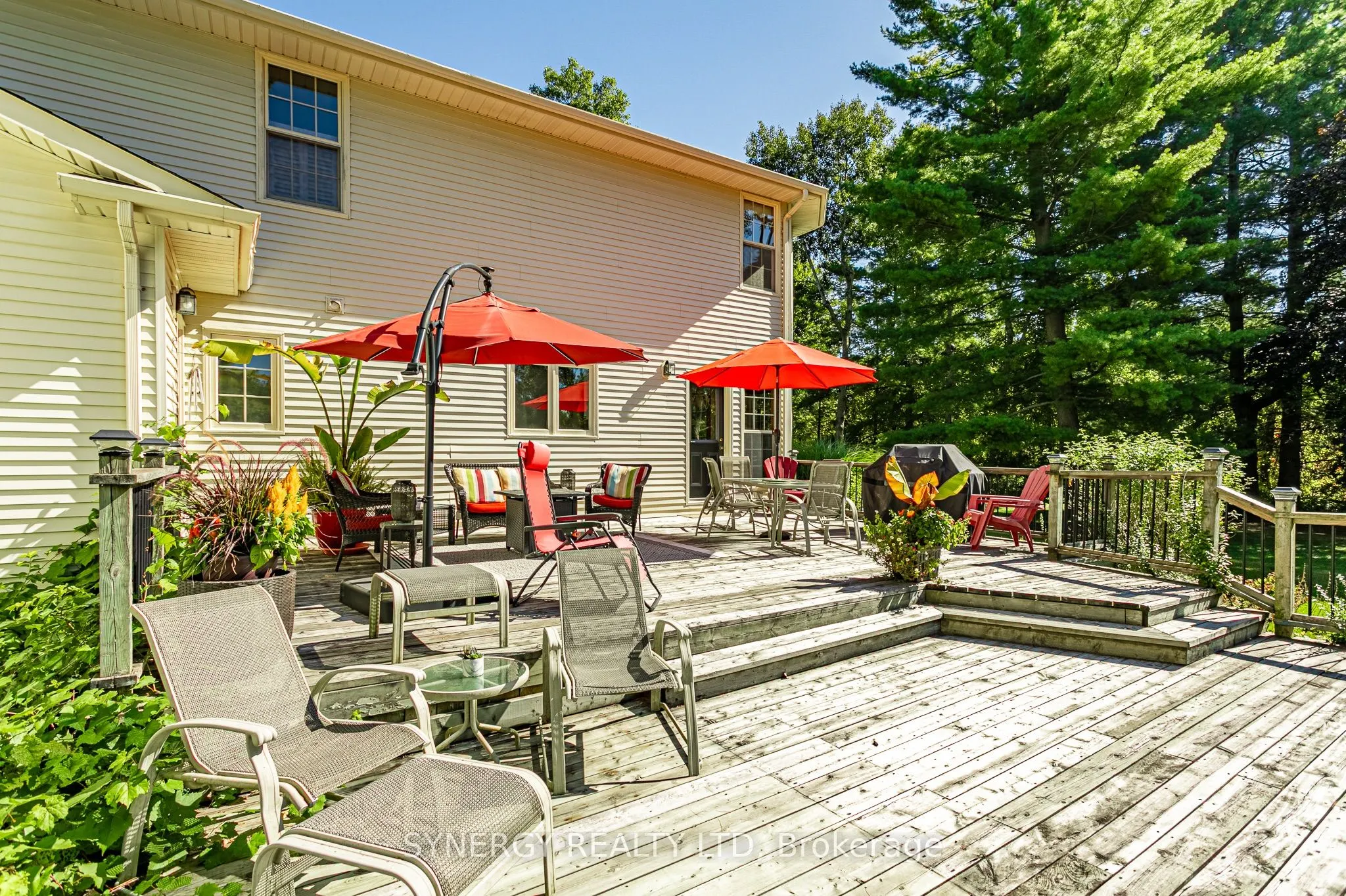 1 lansdowne park Crescent