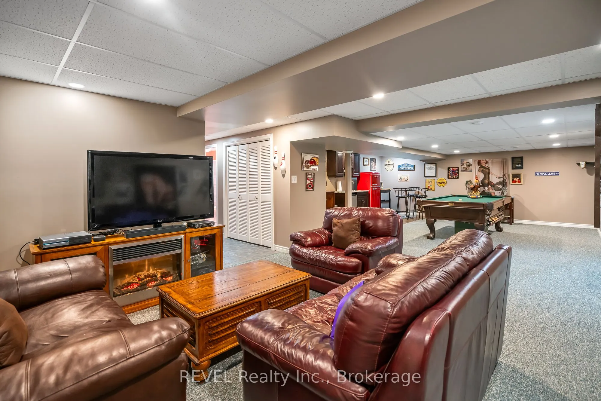 23 Green Meadow Crescent