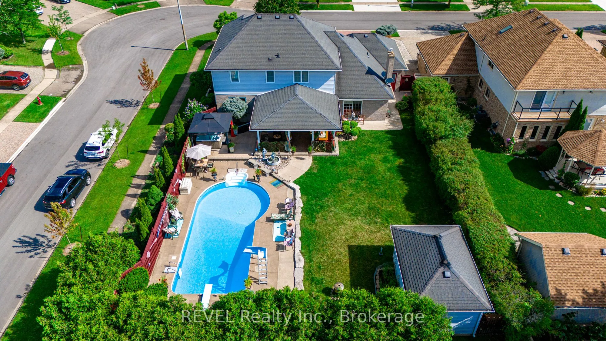 23 Green Meadow Crescent