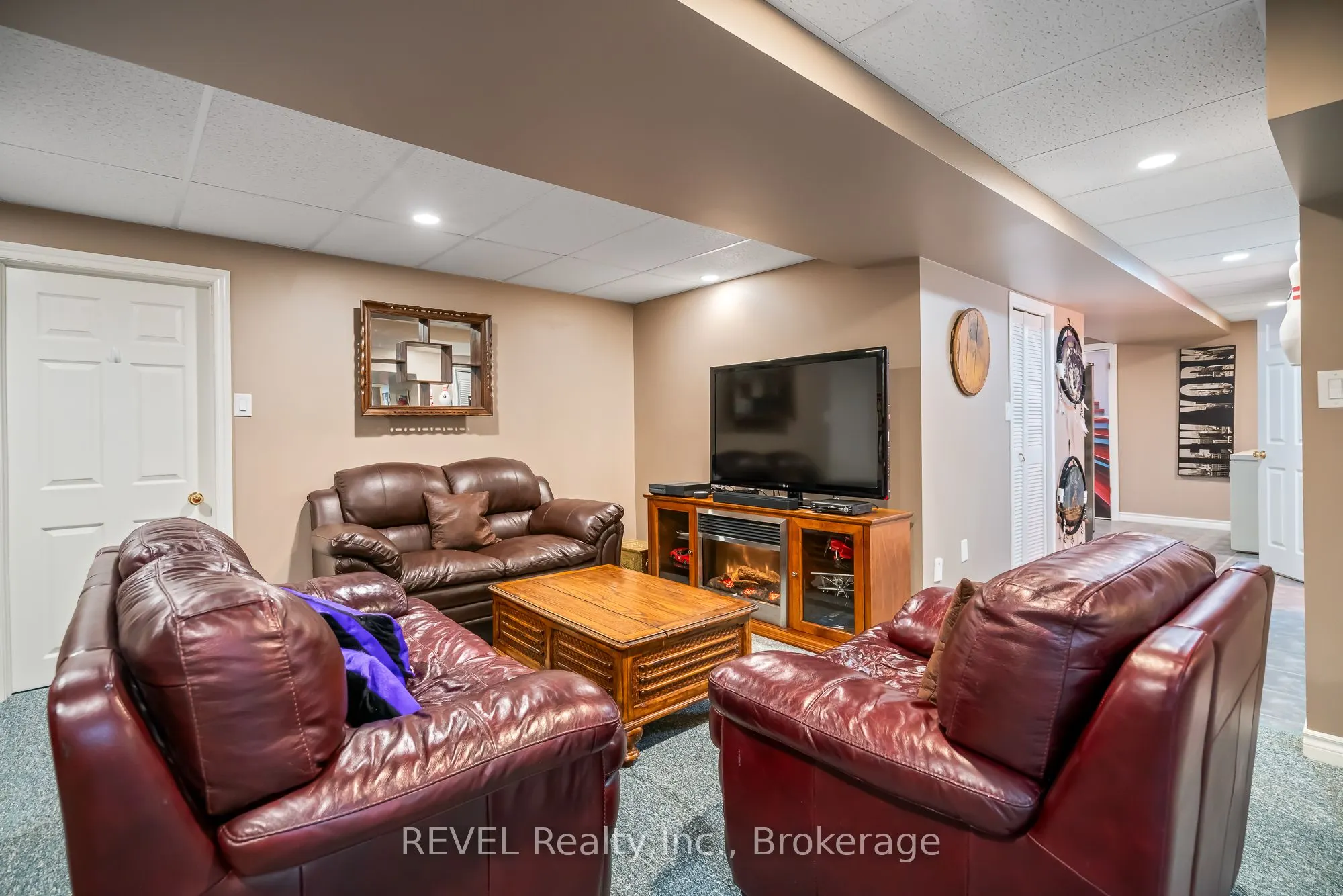 23 Green Meadow Crescent