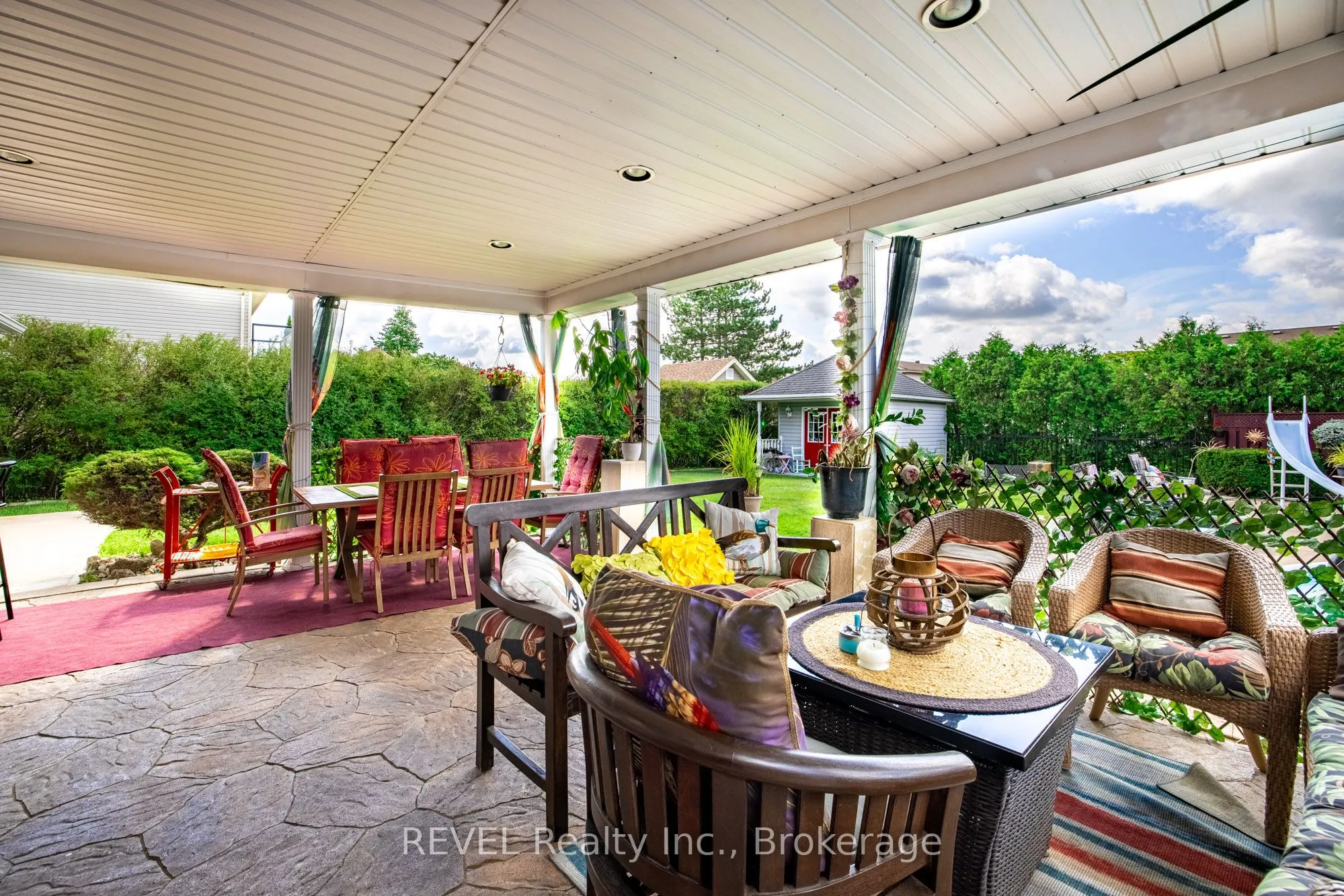 23 Green Meadow Crescent