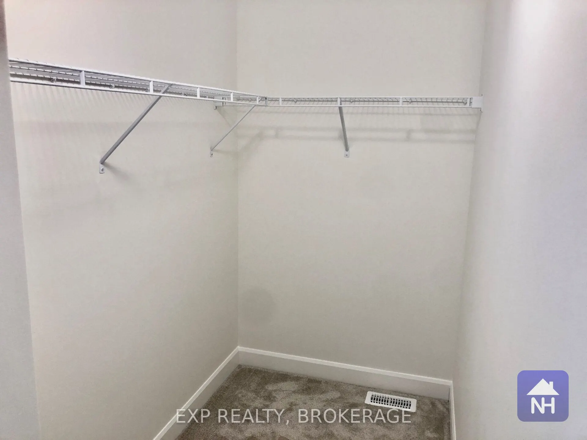 1425 SUMMER Street