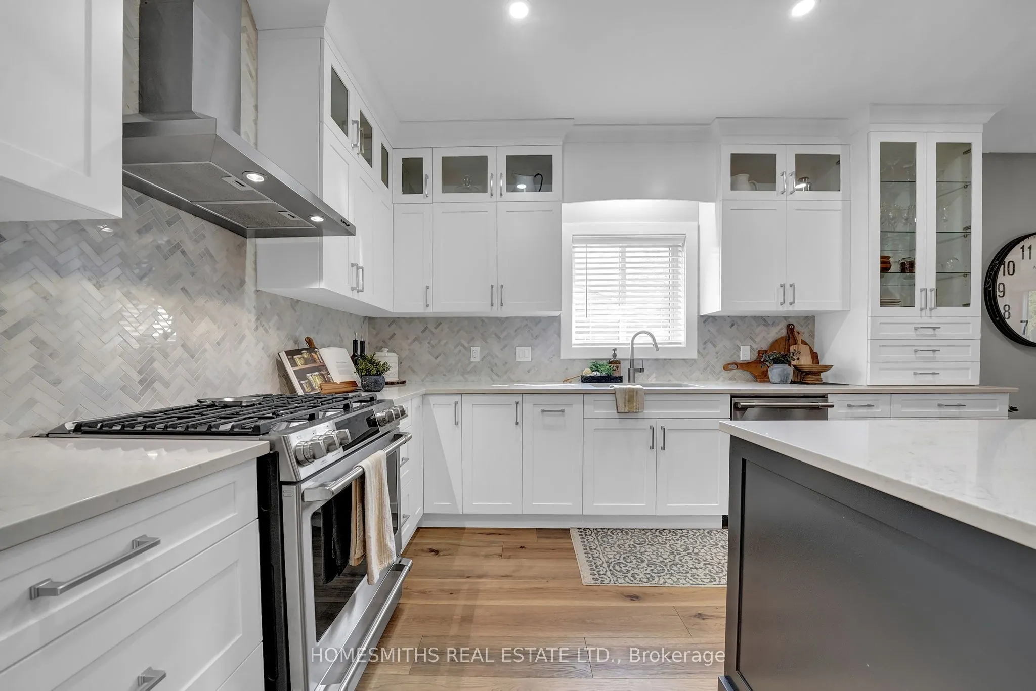 12 Riverside Trail