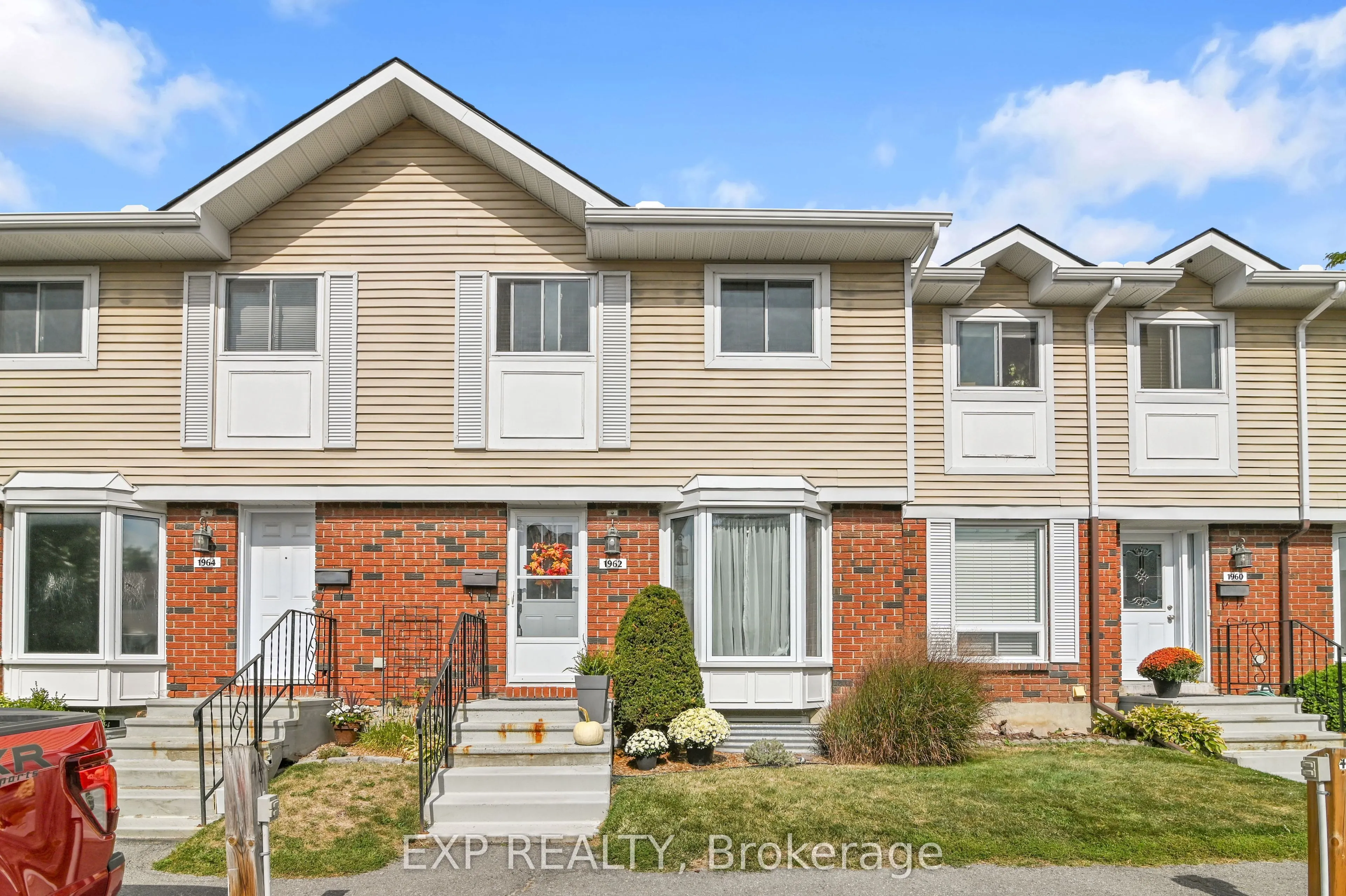 1962 Greenvale Lane, #44