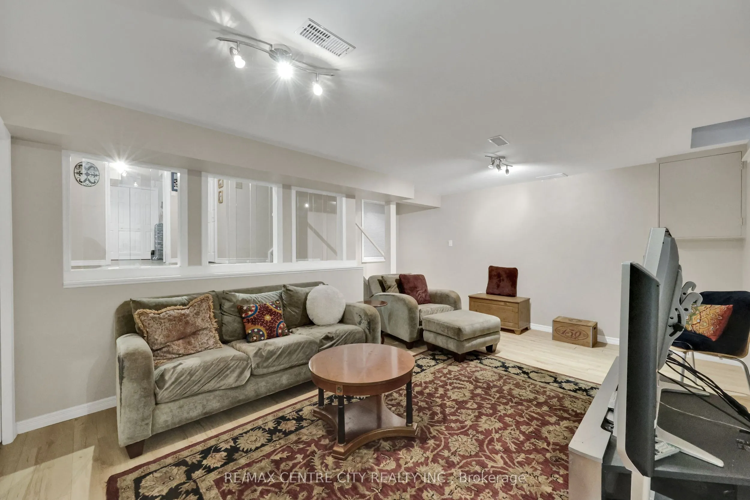 70 Glenroy Road, #44