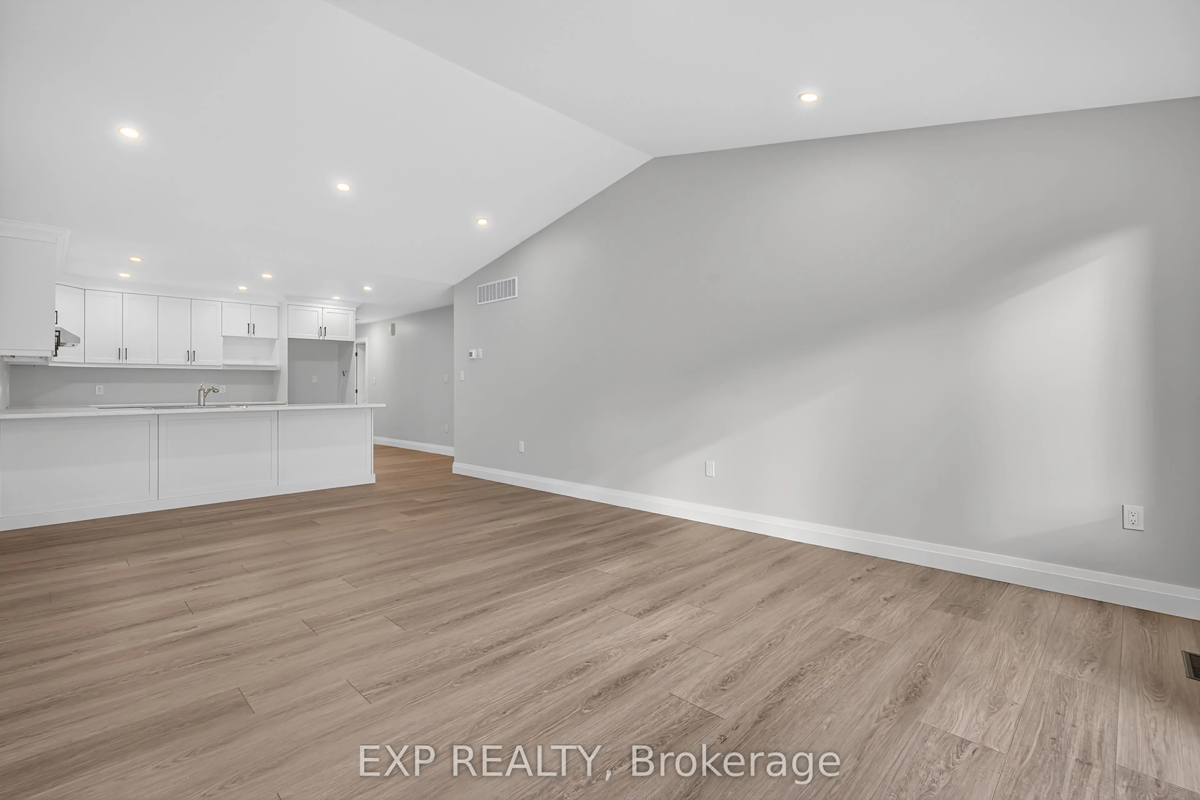 166 Webb Street