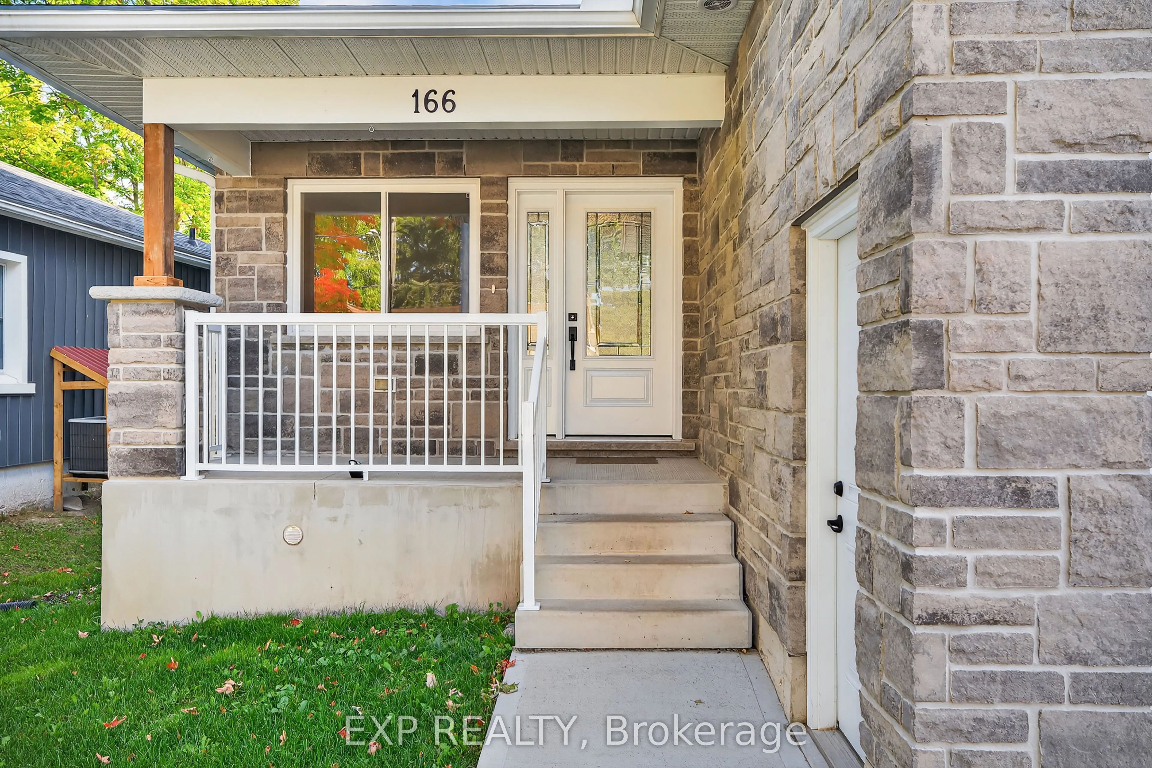 166 Webb Street