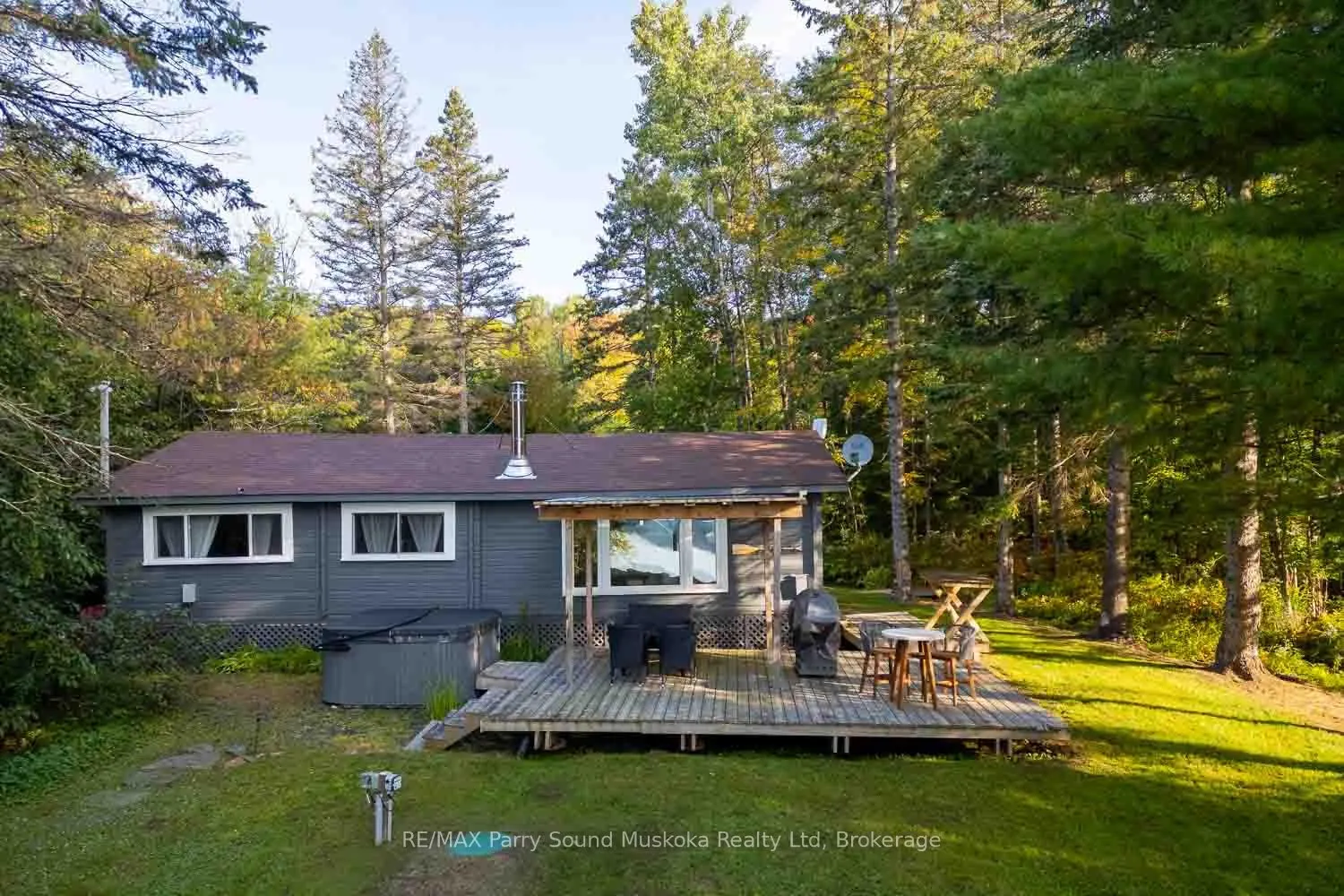 1075 Sawmill Lane